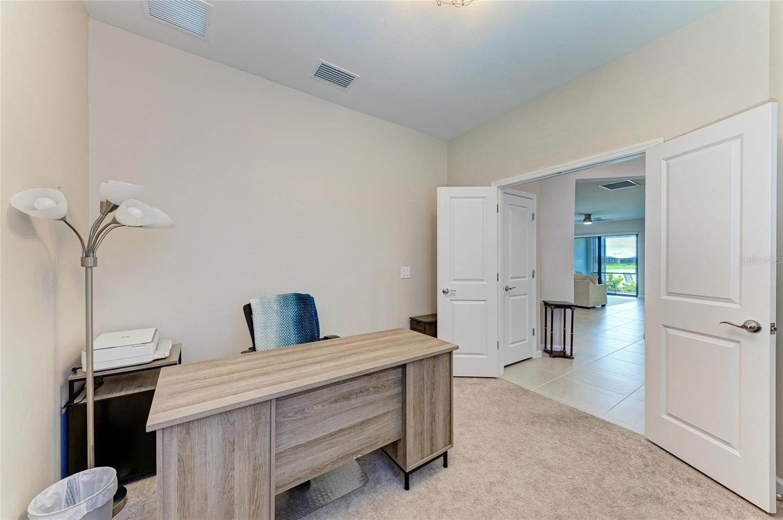 Image 40 of 97 For 14672 Misty Pond Loop