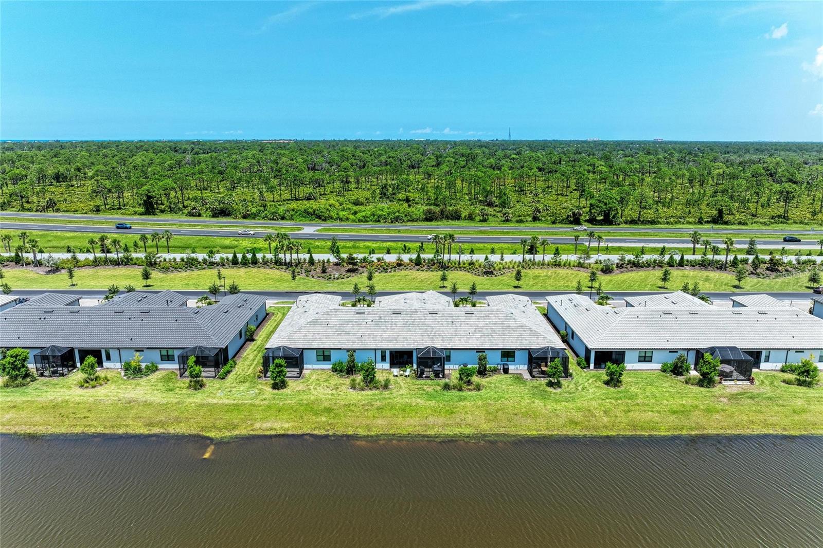 Image 42 of 97 For 14672 Misty Pond Loop