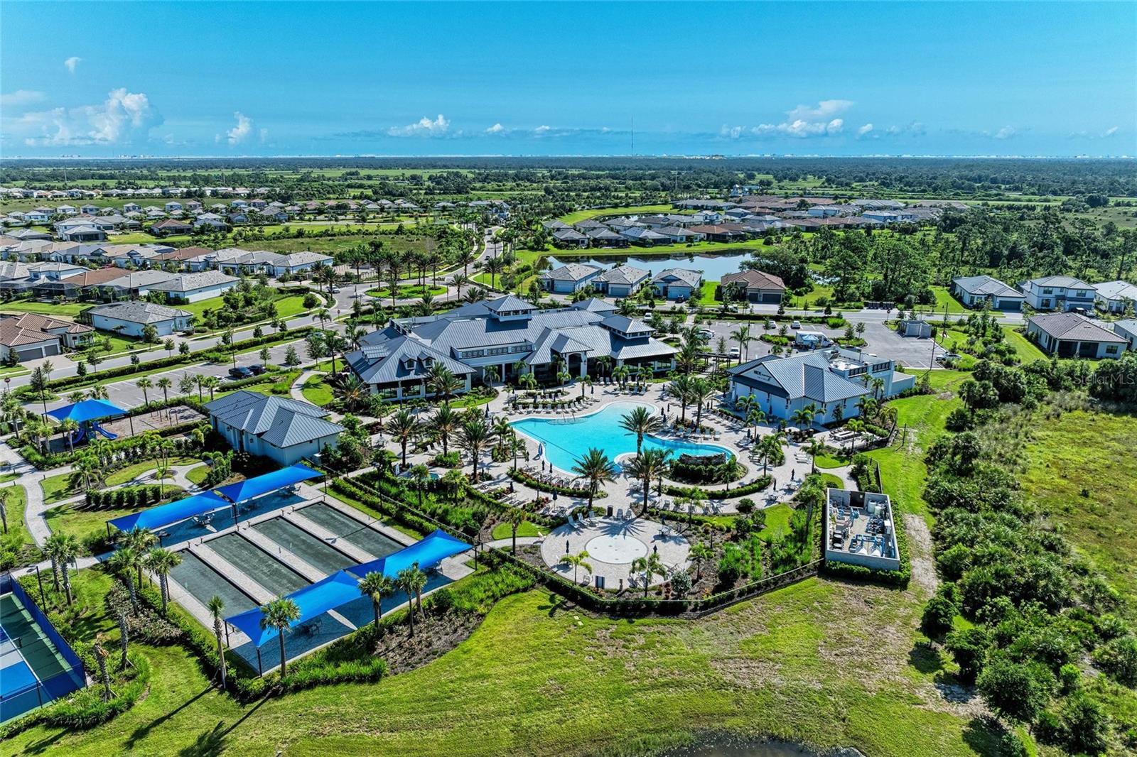 Image 51 of 97 For 14672 Misty Pond Loop