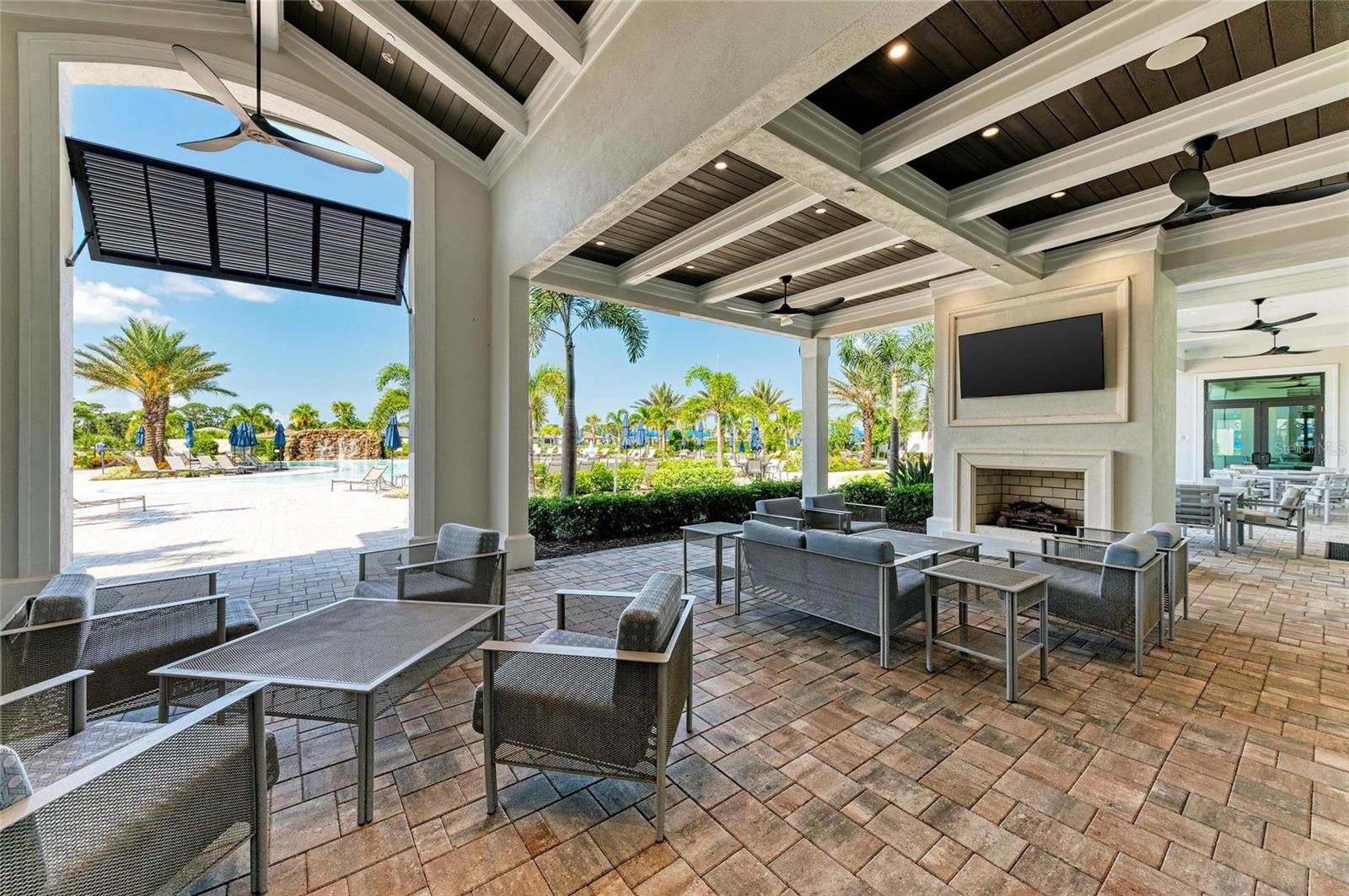 Image 74 of 97 For 14672 Misty Pond Loop