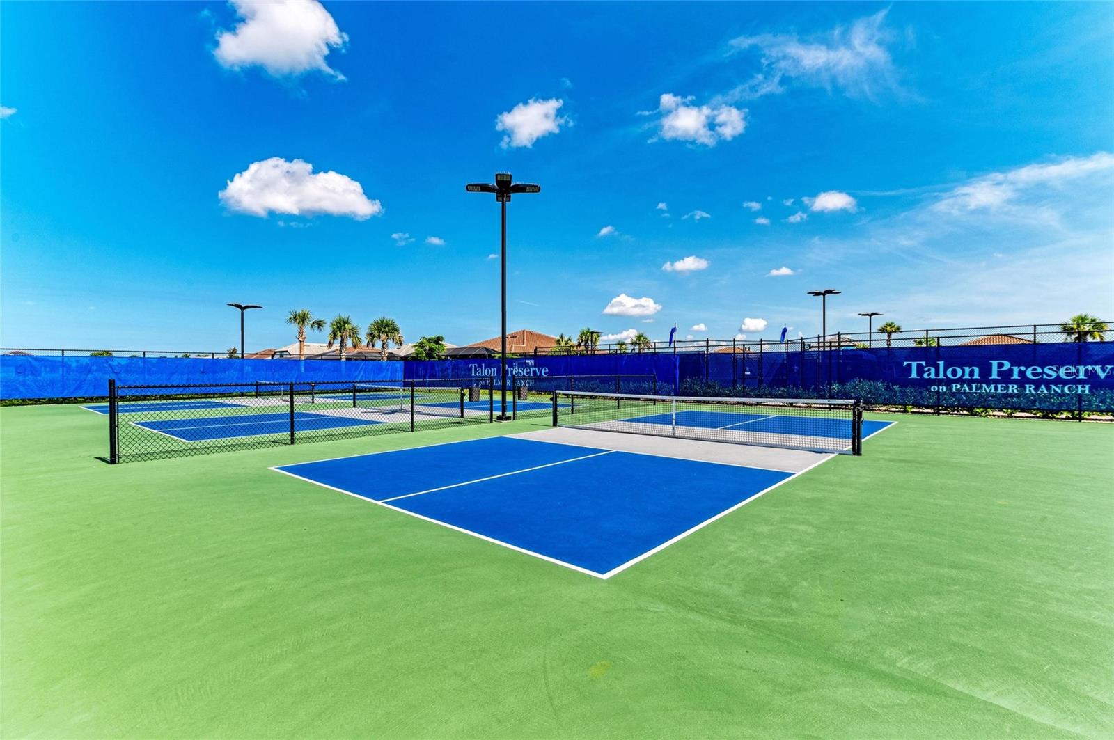 Image 87 of 97 For 14672 Misty Pond Loop