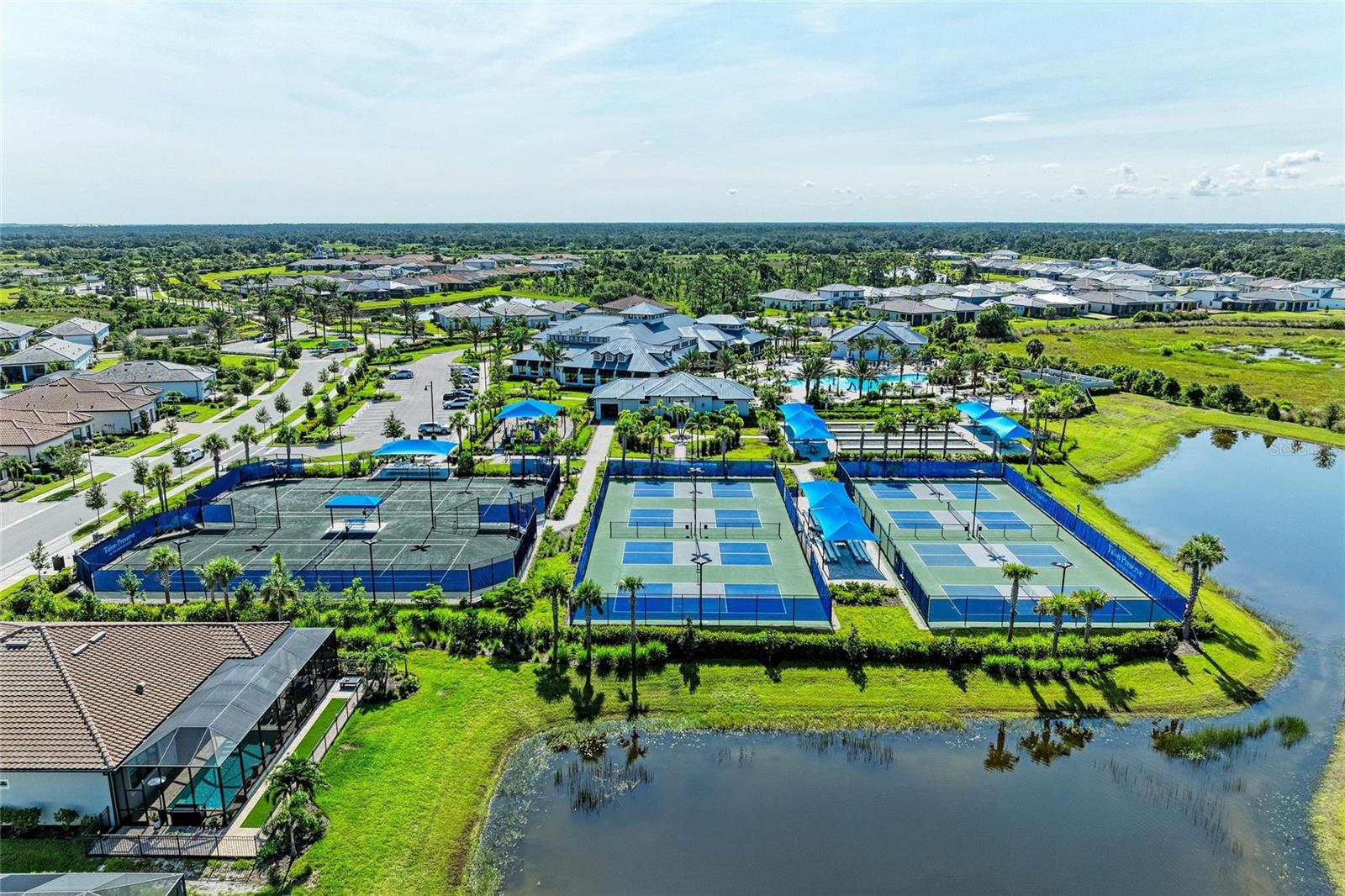 Image 92 of 97 For 14672 Misty Pond Loop