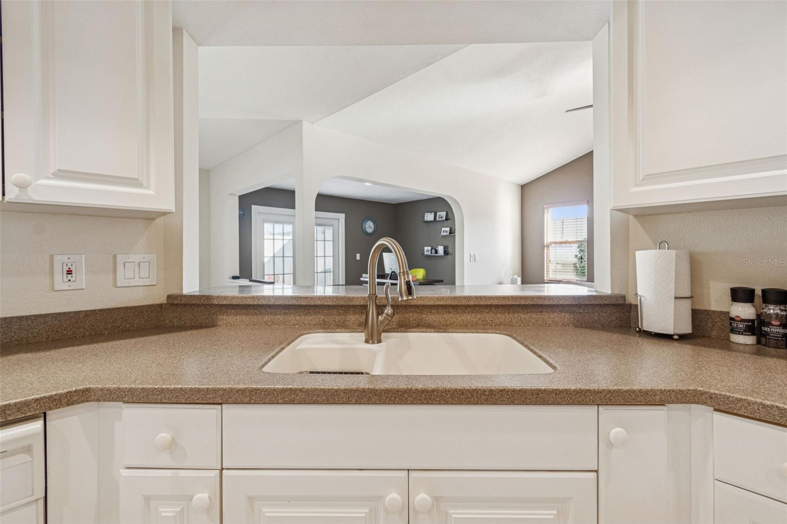 Image 25 of 51 For 4181 Center Pointe Circle 91b