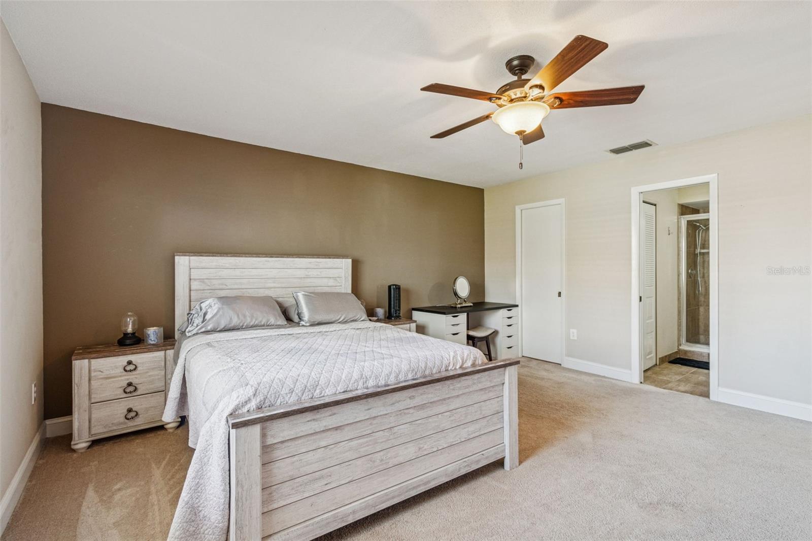 Image 35 of 51 For 4181 Center Pointe Circle 91b