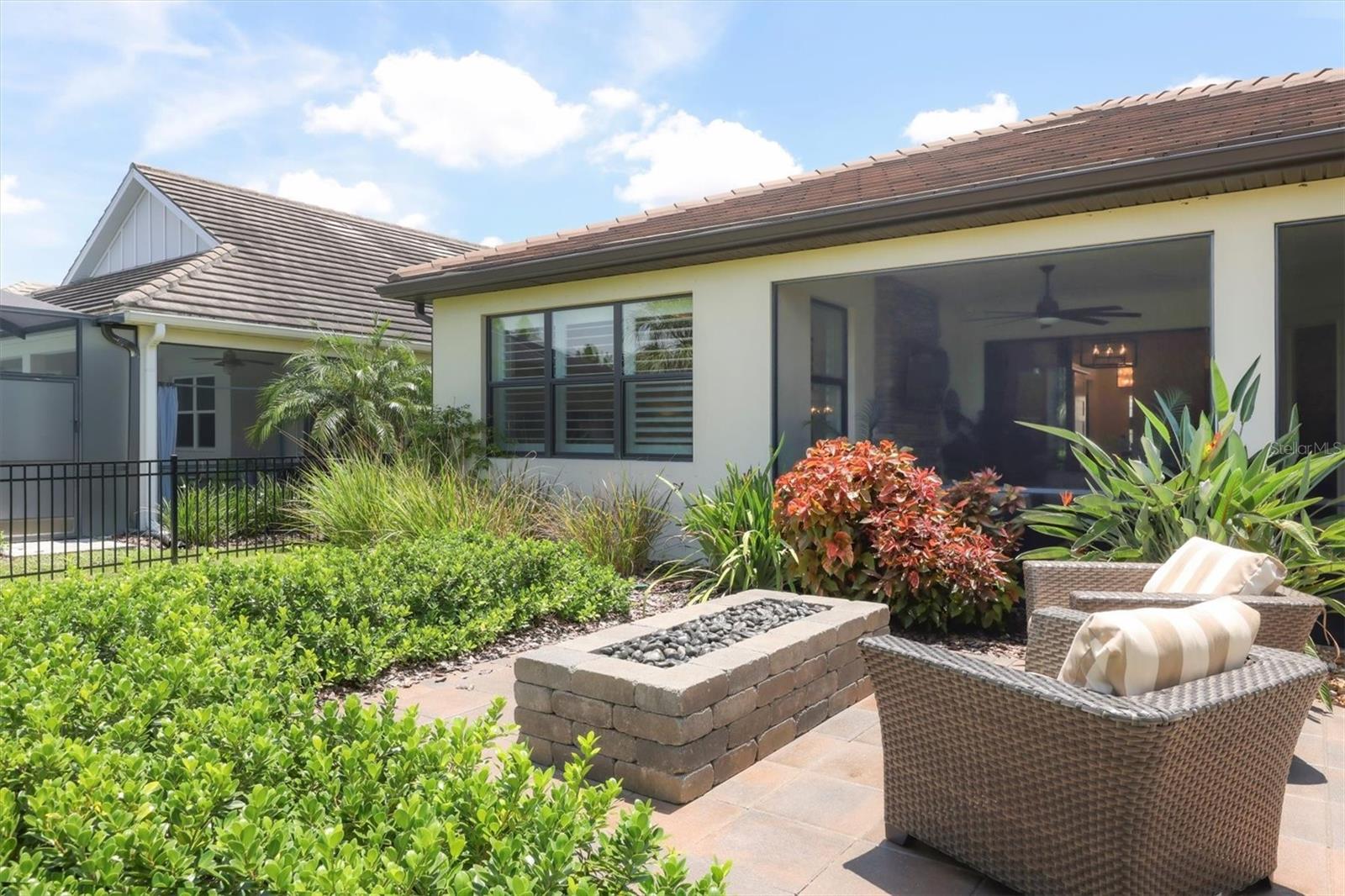 Image 31 of 62 For 895 Seascape Place