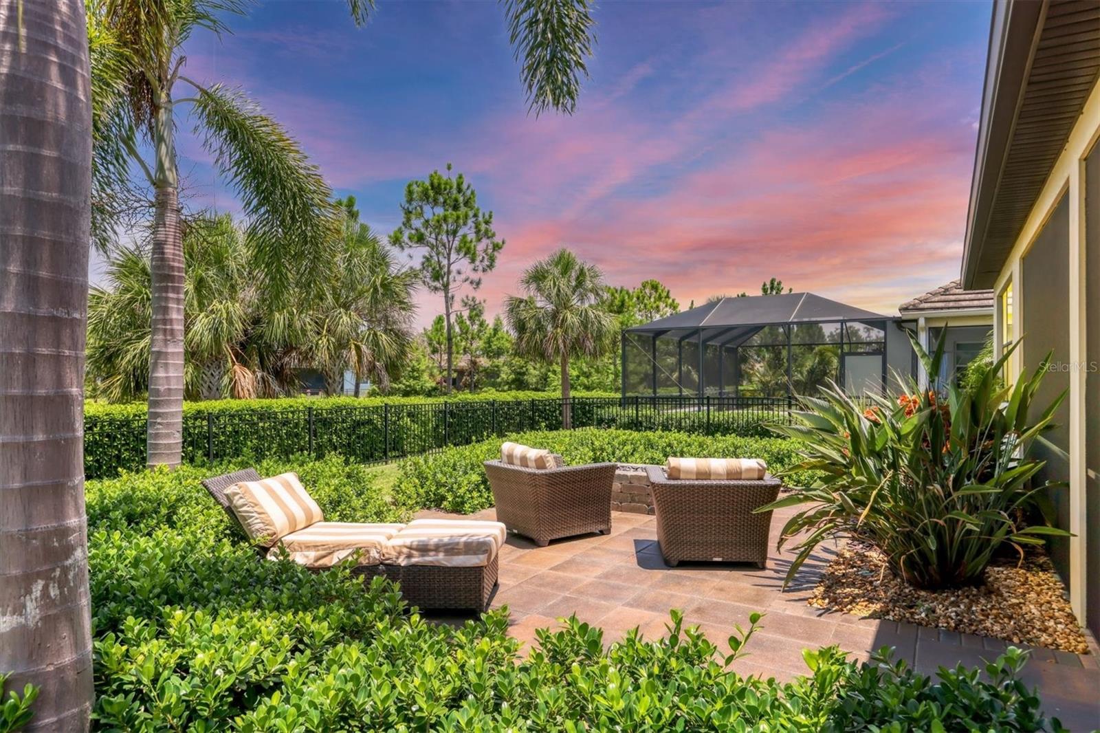 Image 34 of 62 For 895 Seascape Place