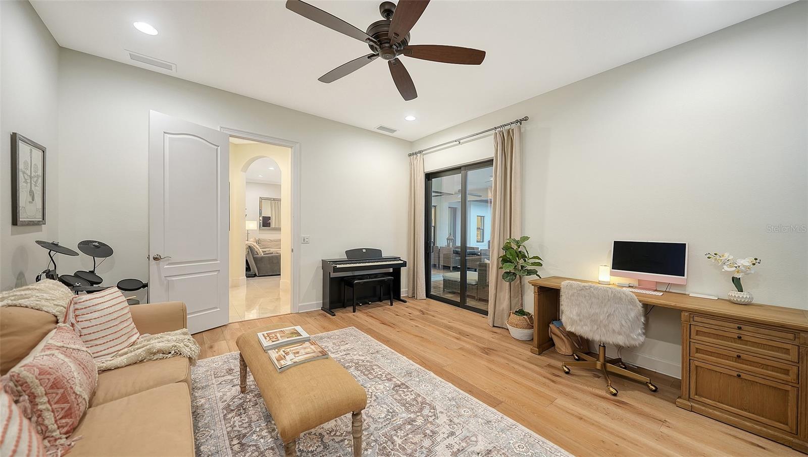 Image 44 of 93 For 19420 Newlane Place