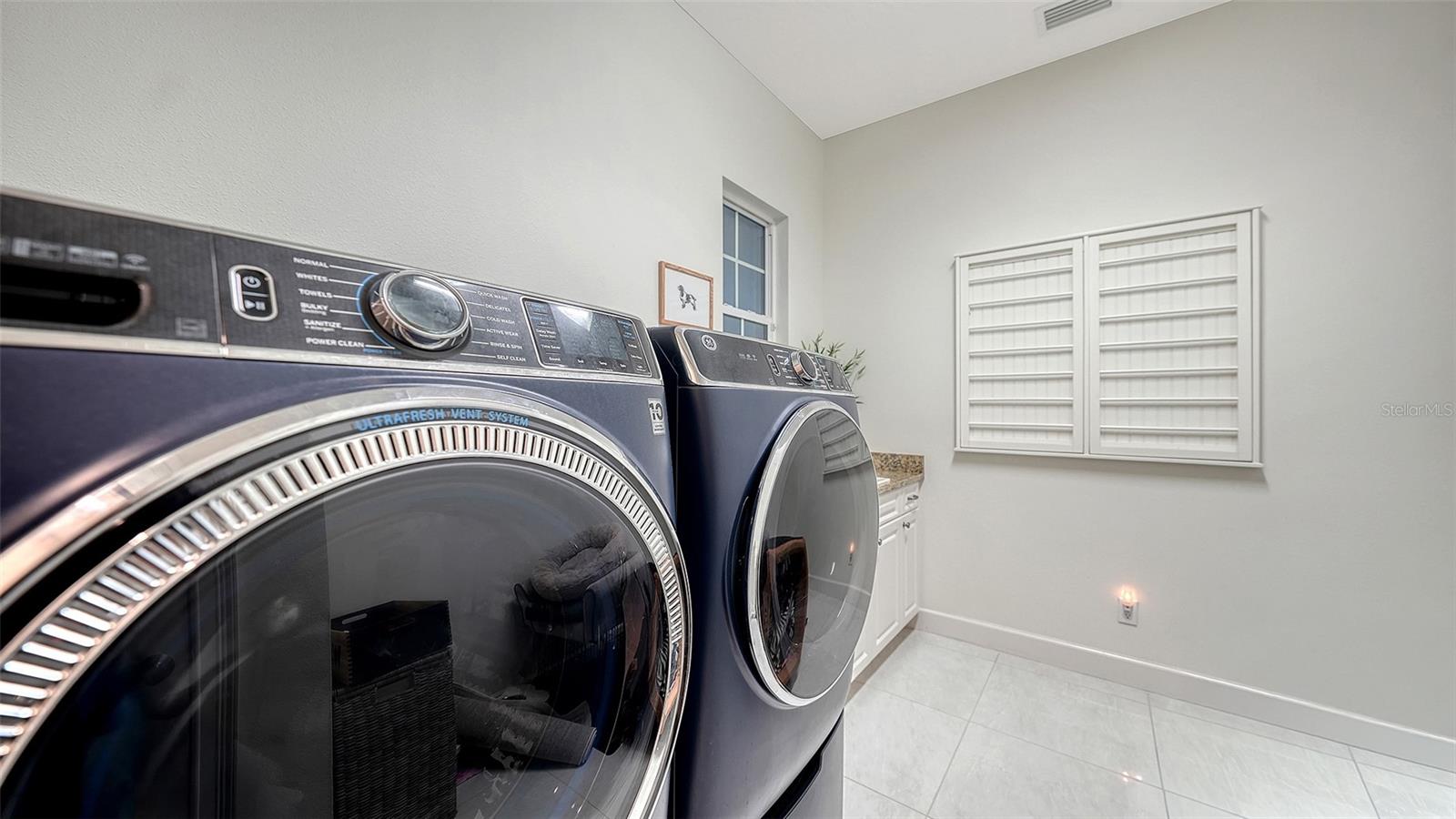 Image 50 of 93 For 19420 Newlane Place