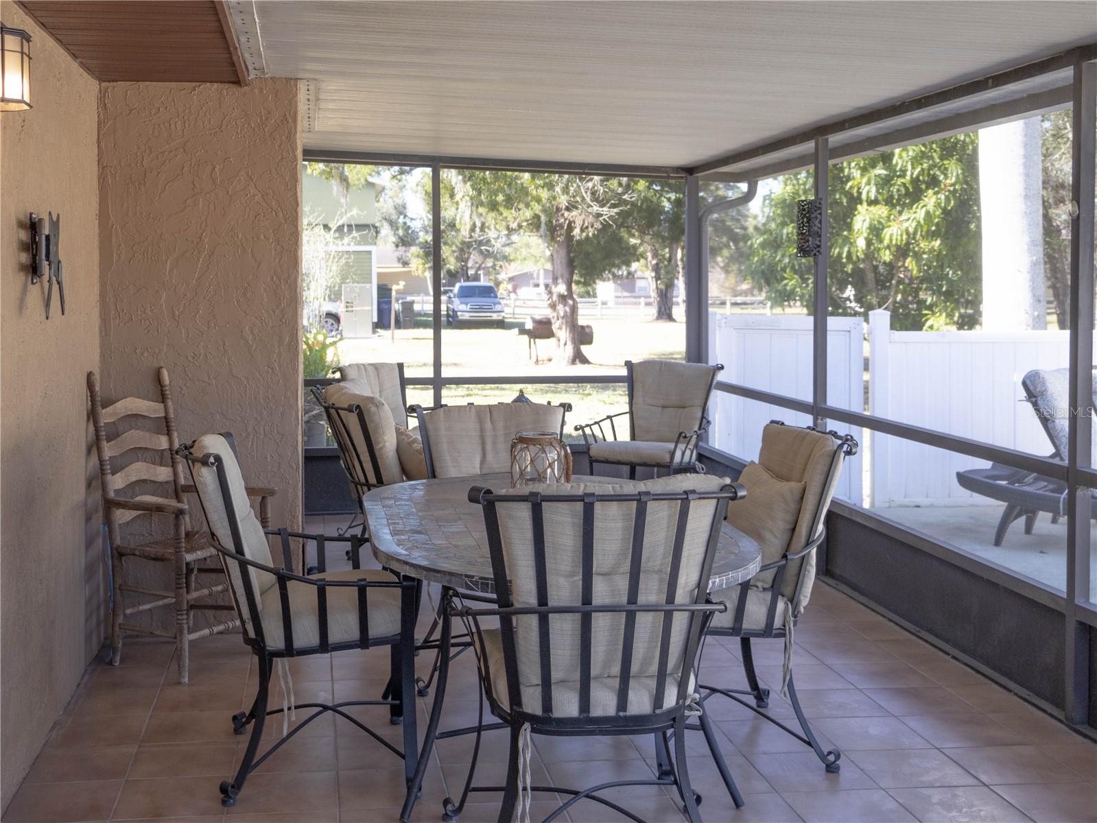 Image 24 of 30 For 22204 27th Avenue E