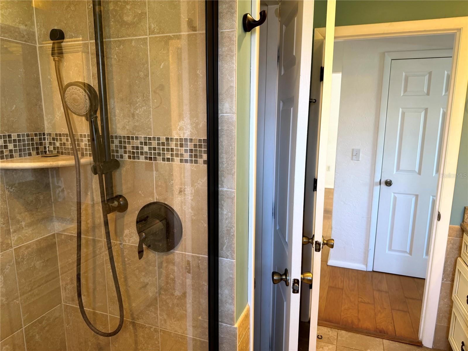 Image 28 of 35 For 3312 Spring Mill Circle