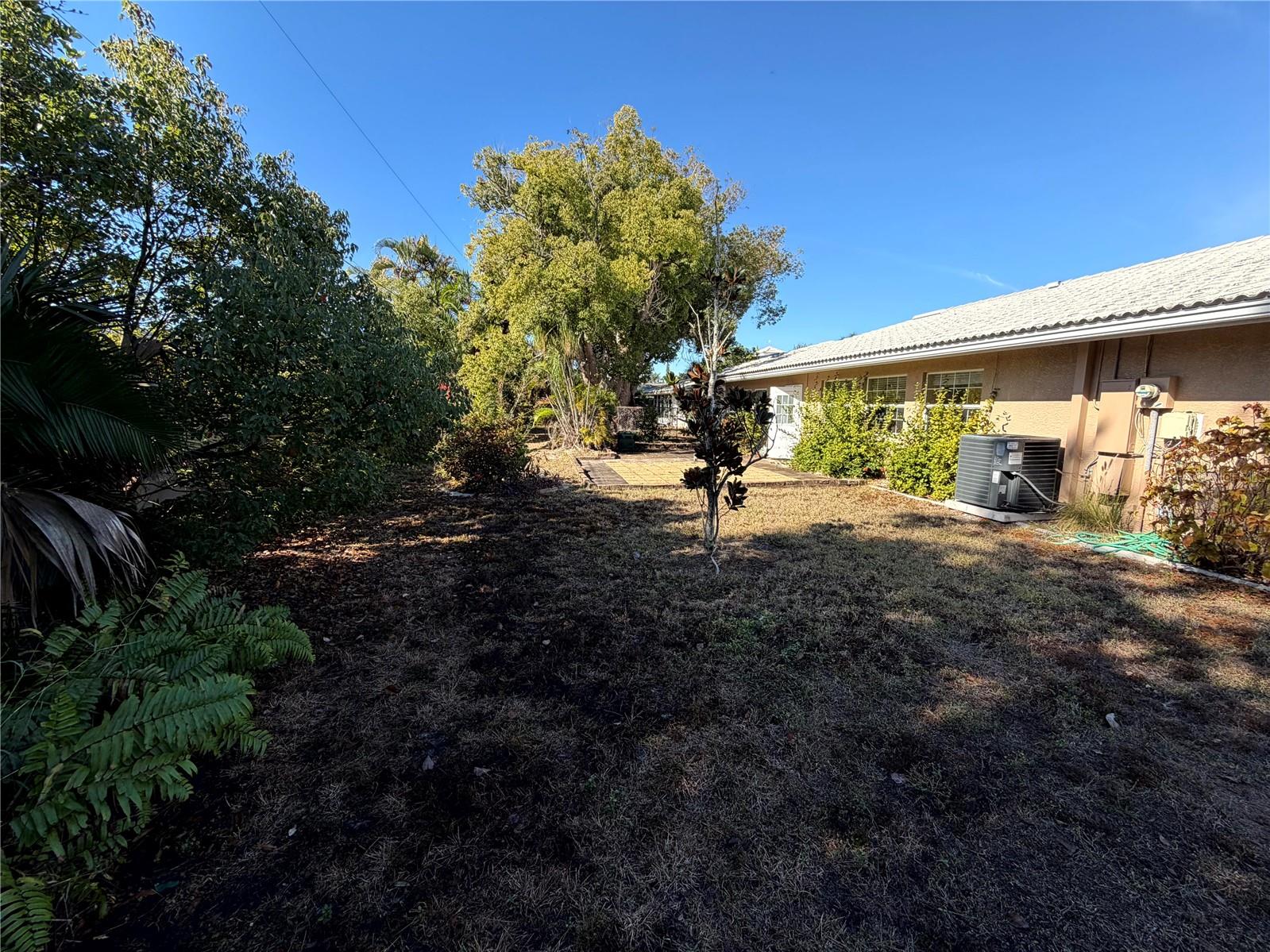 Image 33 of 35 For 3312 Spring Mill Circle