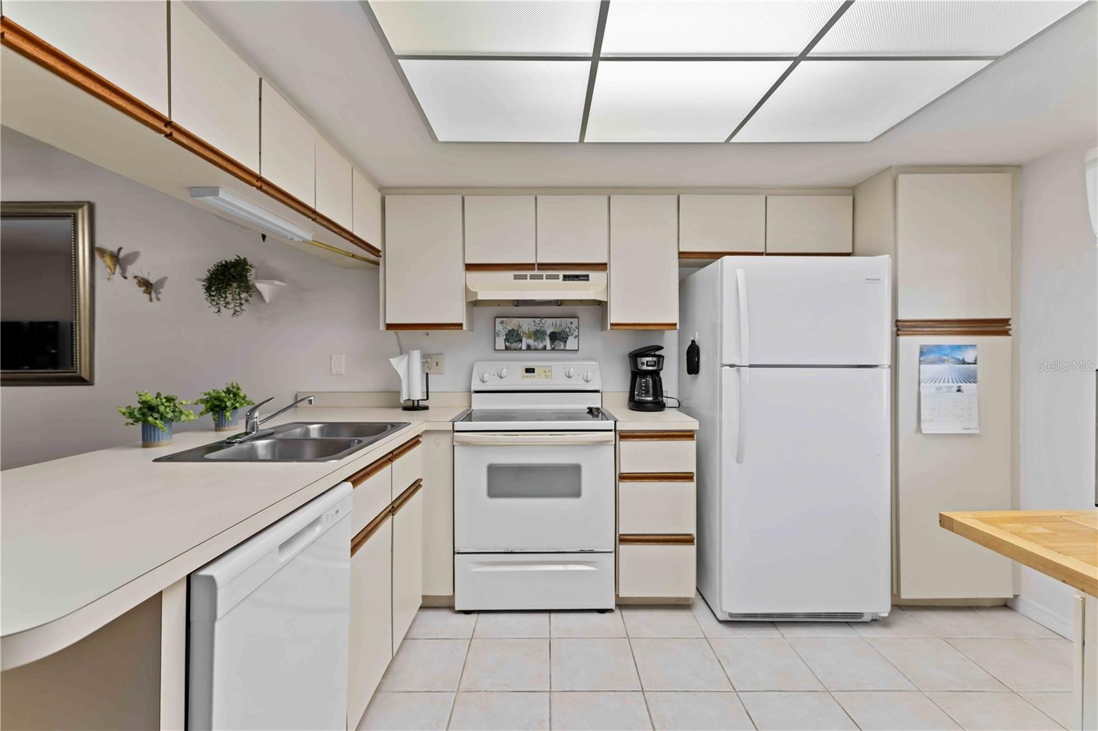 Image 10 of 30 For 7847 Eagle Creek Drive