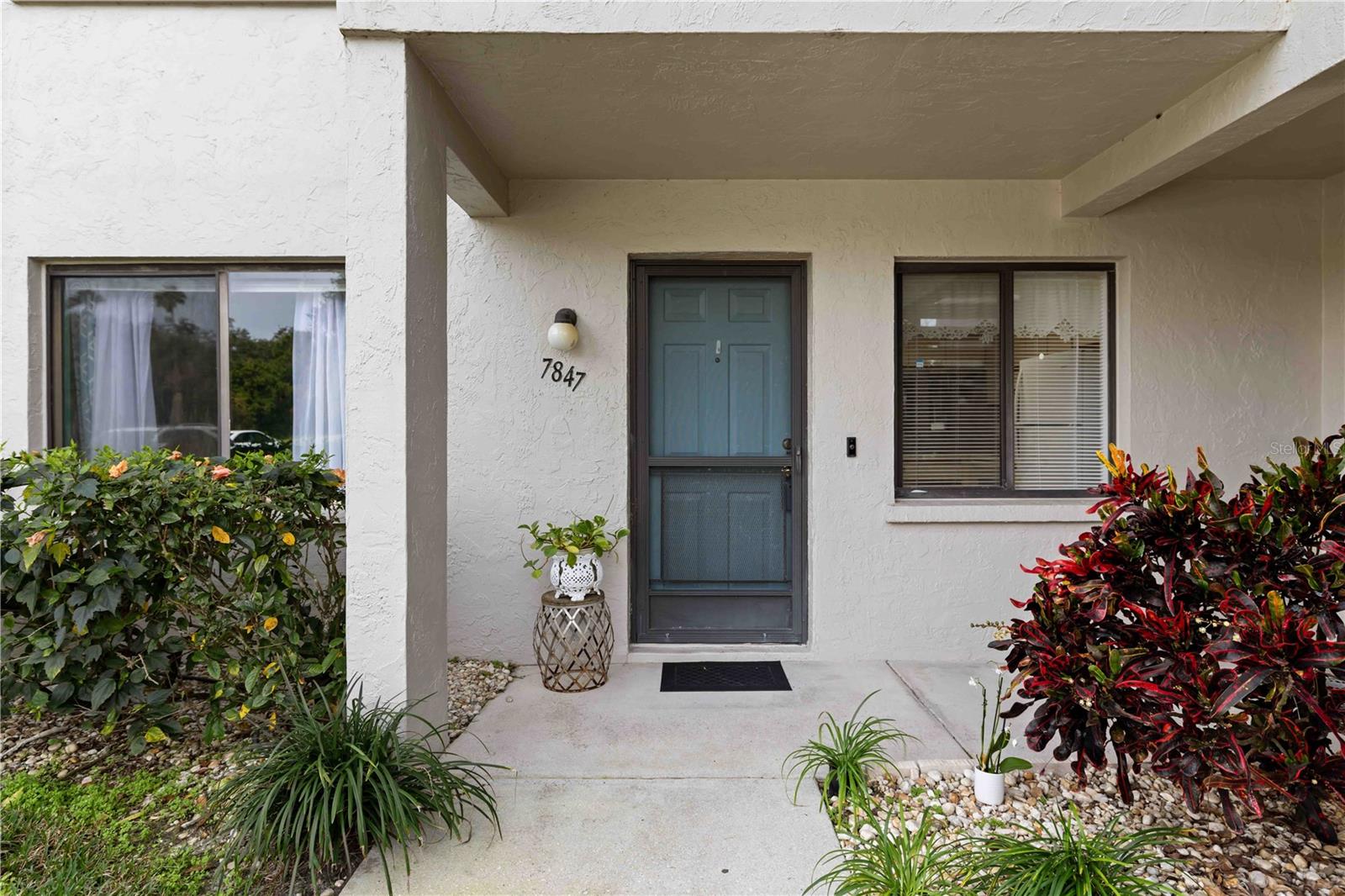 Image 2 of 30 For 7847 Eagle Creek Drive