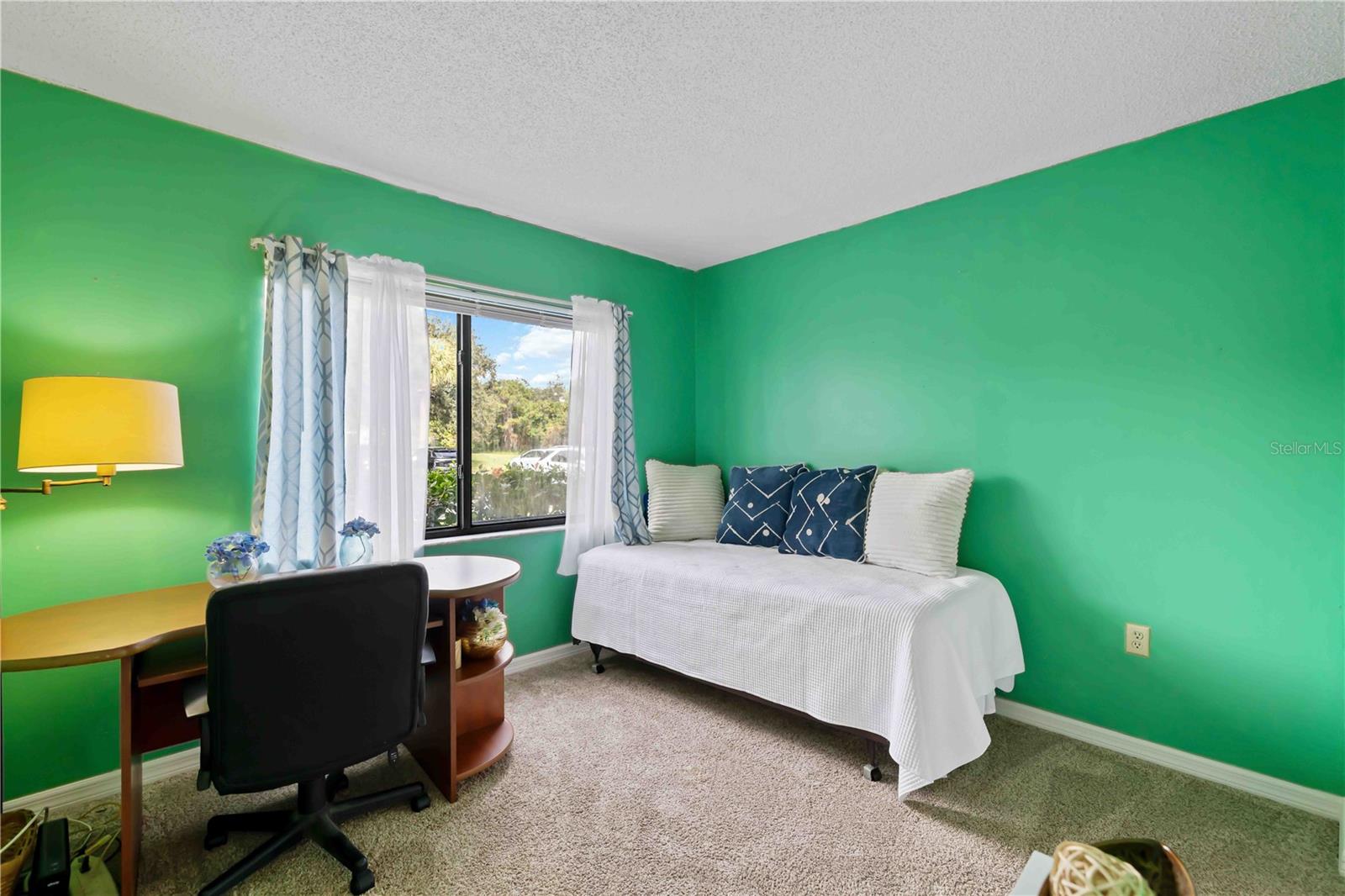 Image 22 of 30 For 7847 Eagle Creek Drive