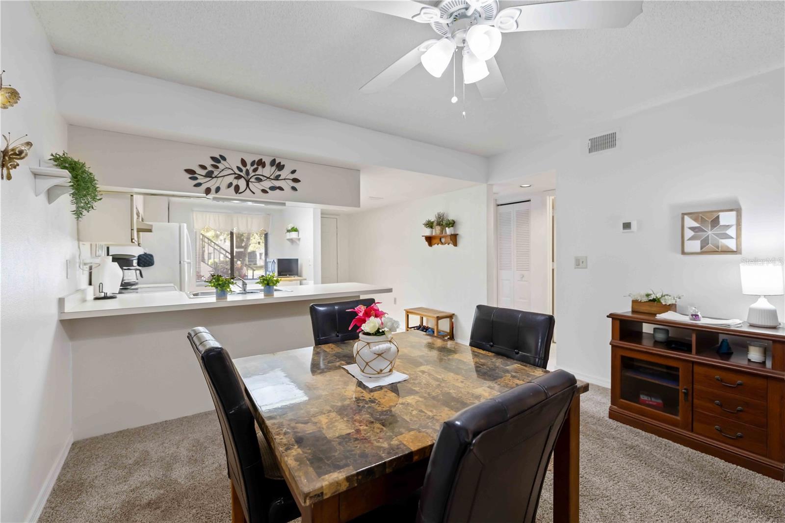 Image 9 of 30 For 7847 Eagle Creek Drive