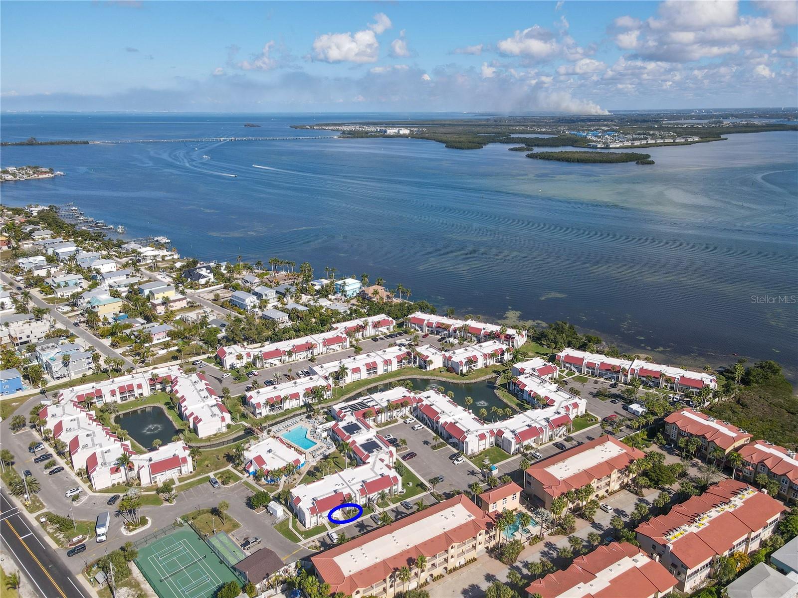 Image 14 of 54 For 1801 Gulf Drive N 160