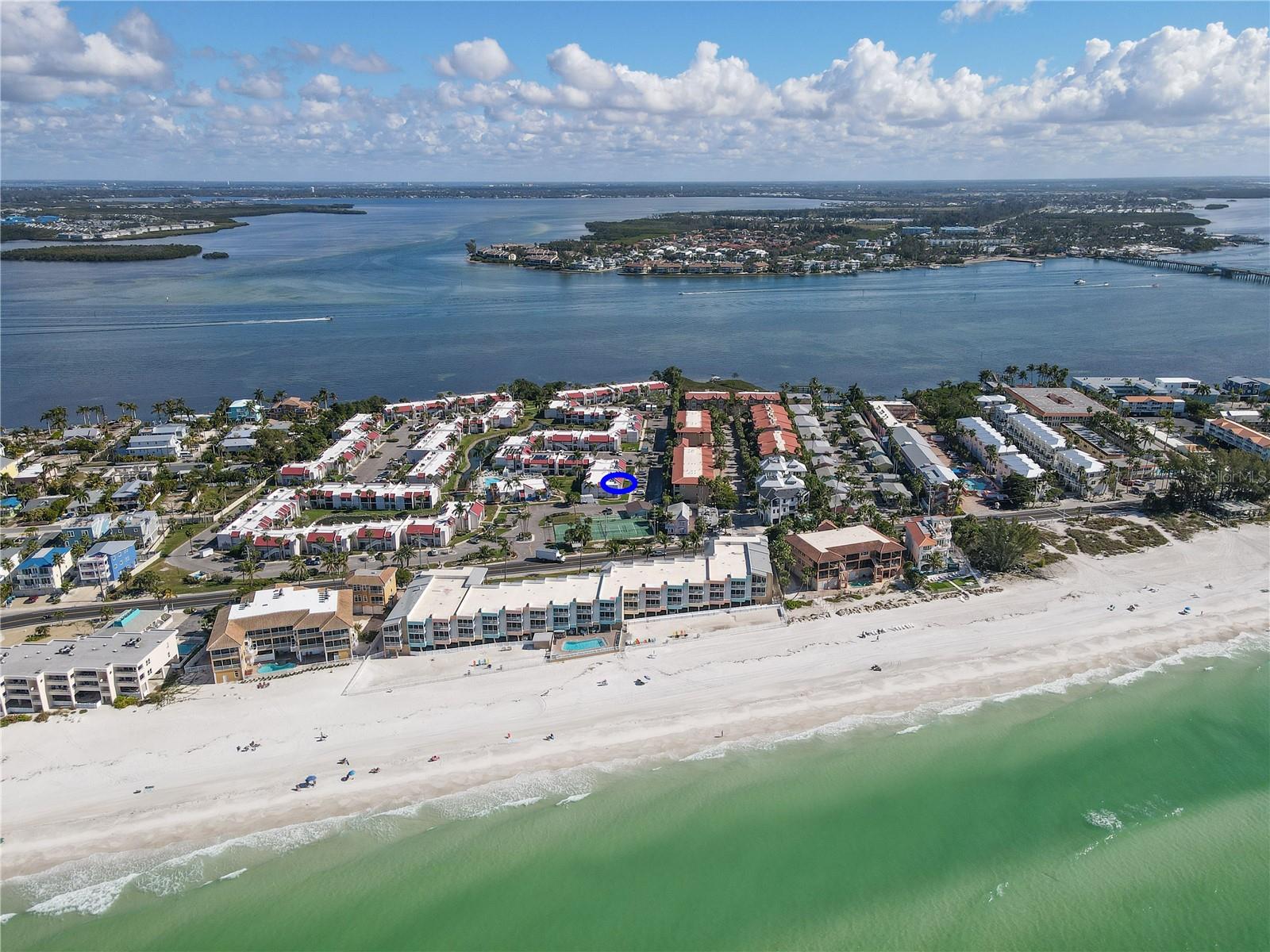 Image 16 of 54 For 1801 Gulf Drive N 160