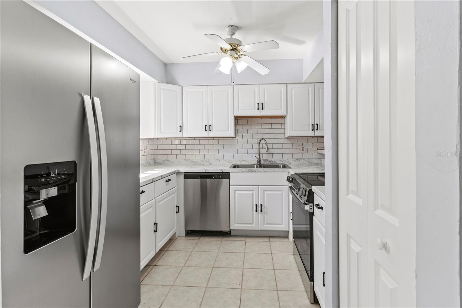 Image 29 of 54 For 1801 Gulf Drive N 160