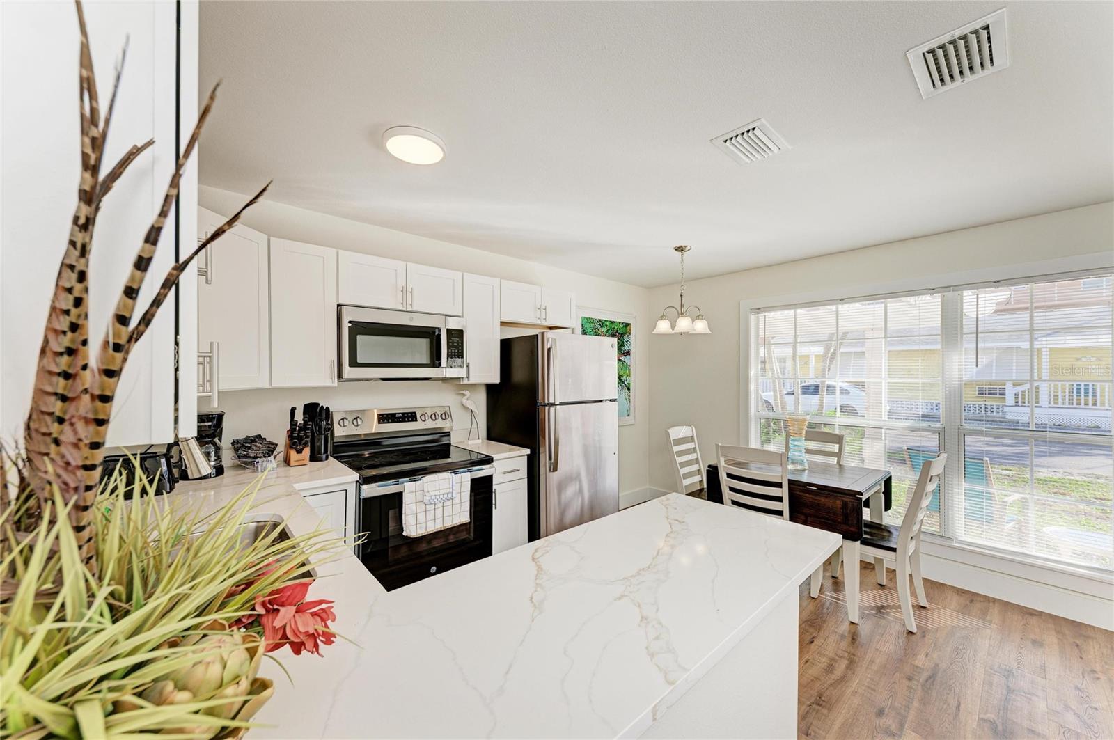 Image 11 of 45 For 1603 Gulf Dr N  7