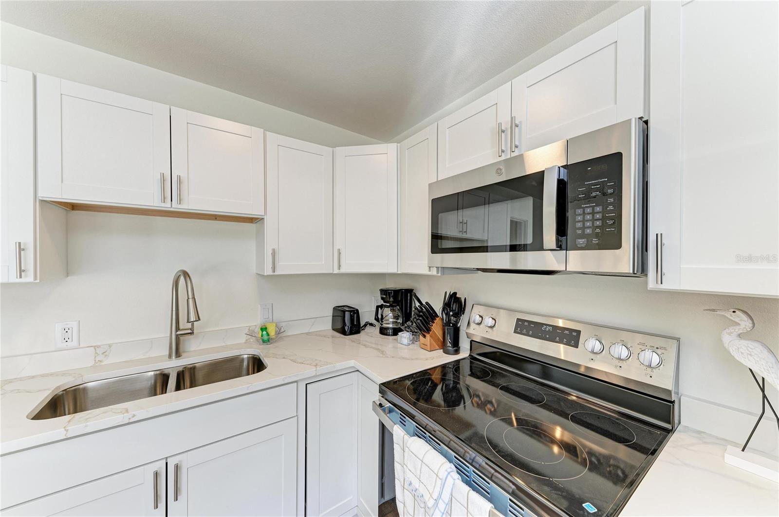 Image 12 of 45 For 1603 Gulf Dr N  7