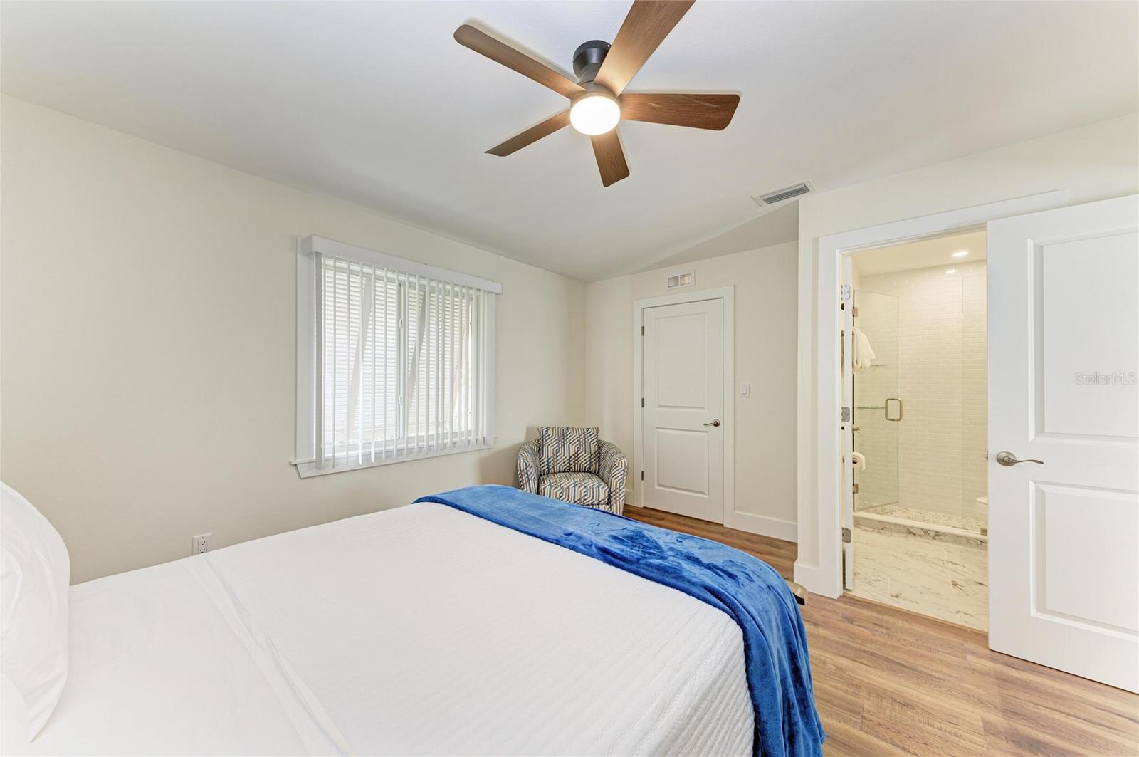 Image 16 of 45 For 1603 Gulf Dr N  7