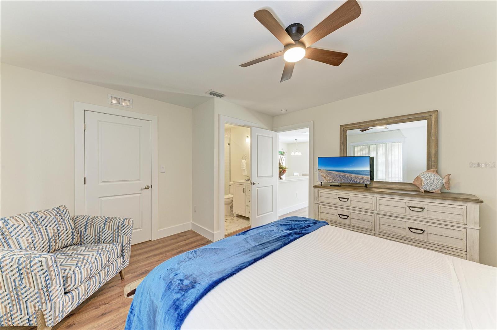 Image 17 of 45 For 1603 Gulf Dr N  7