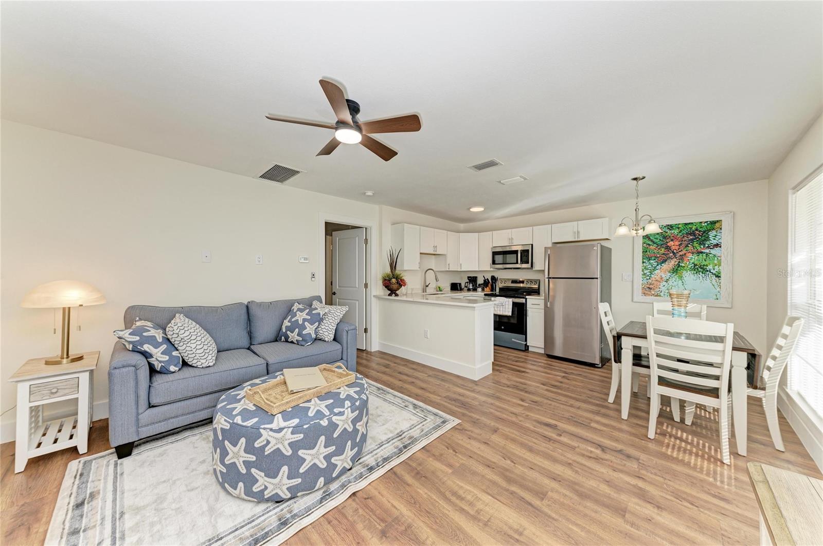 Image 3 of 45 For 1603 Gulf Dr N  7