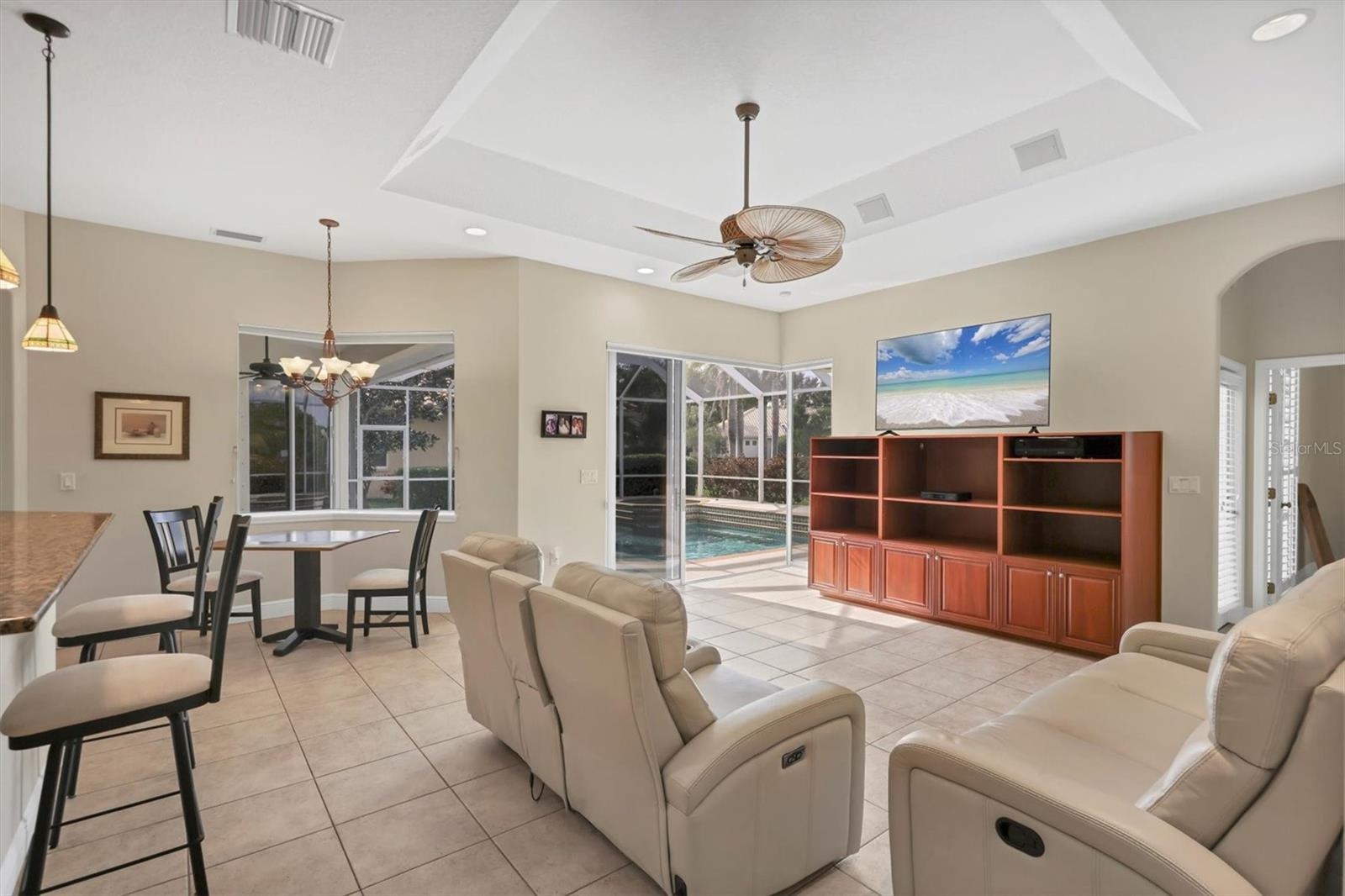 Image 13 of 55 For 146 Willow Bend Way