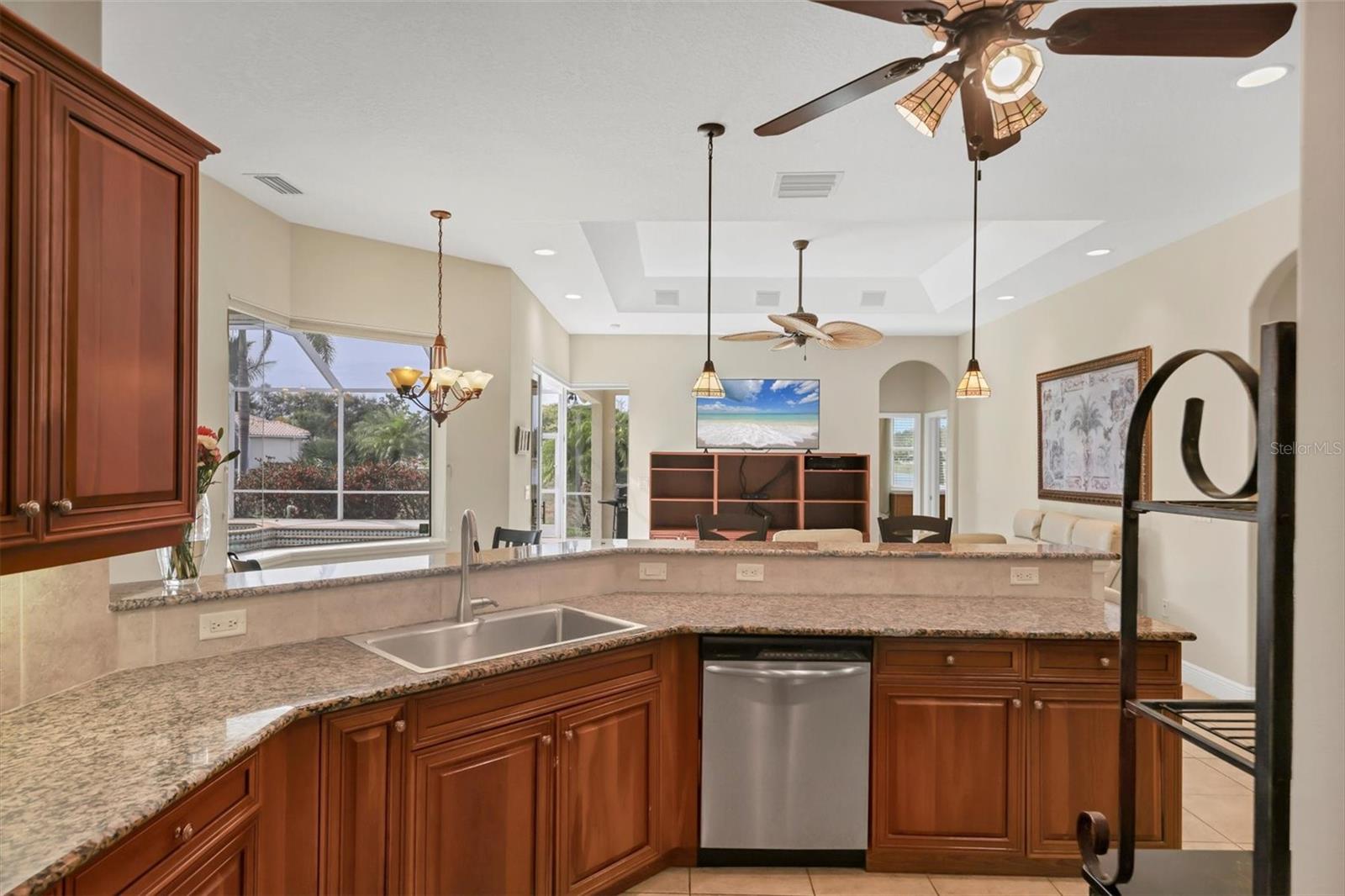 Image 15 of 55 For 146 Willow Bend Way