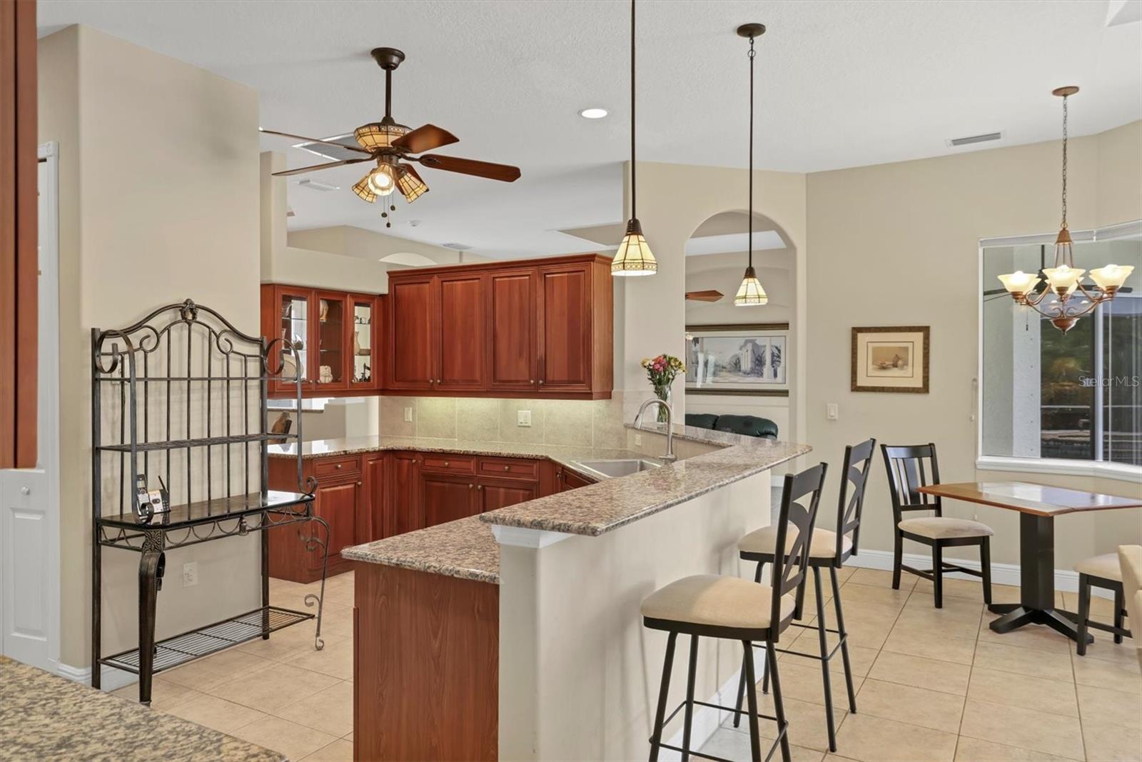 Image 21 of 55 For 146 Willow Bend Way