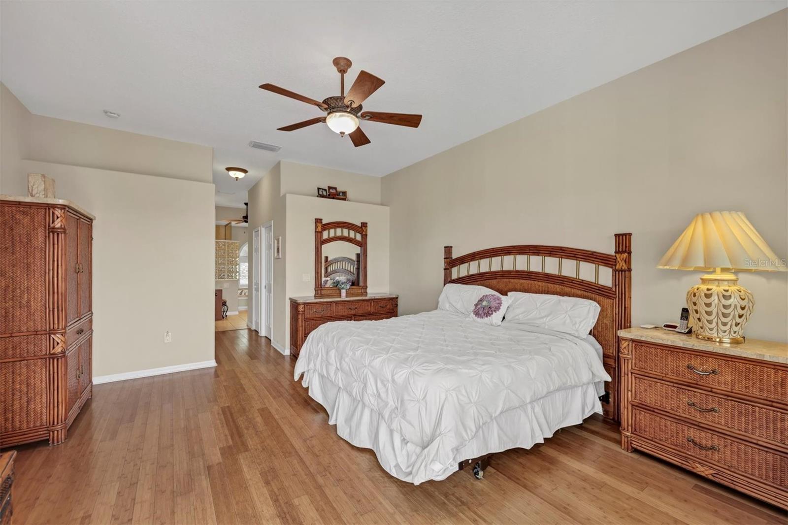 Image 31 of 55 For 146 Willow Bend Way