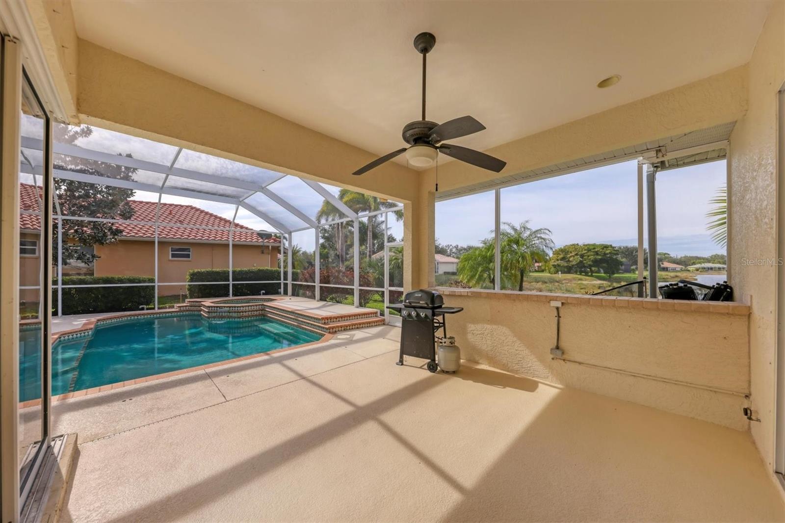 Image 9 of 55 For 146 Willow Bend Way