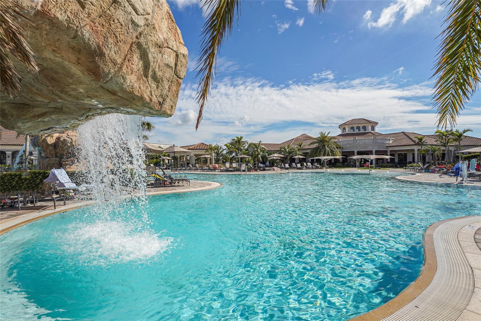 Image 15 of 87 For 6086 Worsham Lane 104