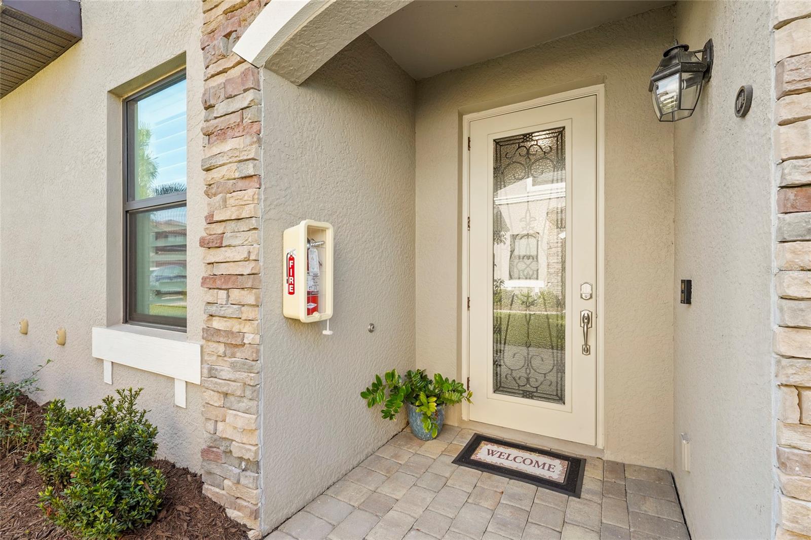 Image 20 of 87 For 6086 Worsham Lane 104