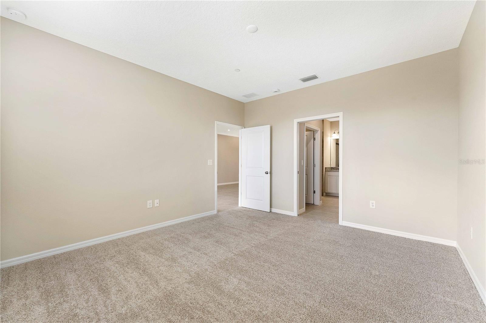 Image 15 of 35 For 12410 Osorio Court 103