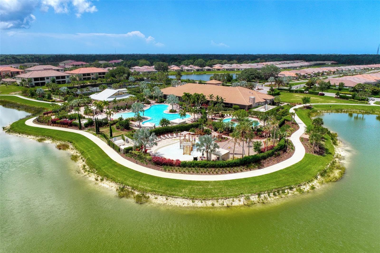 Image 26 of 35 For 12410 Osorio Court 103