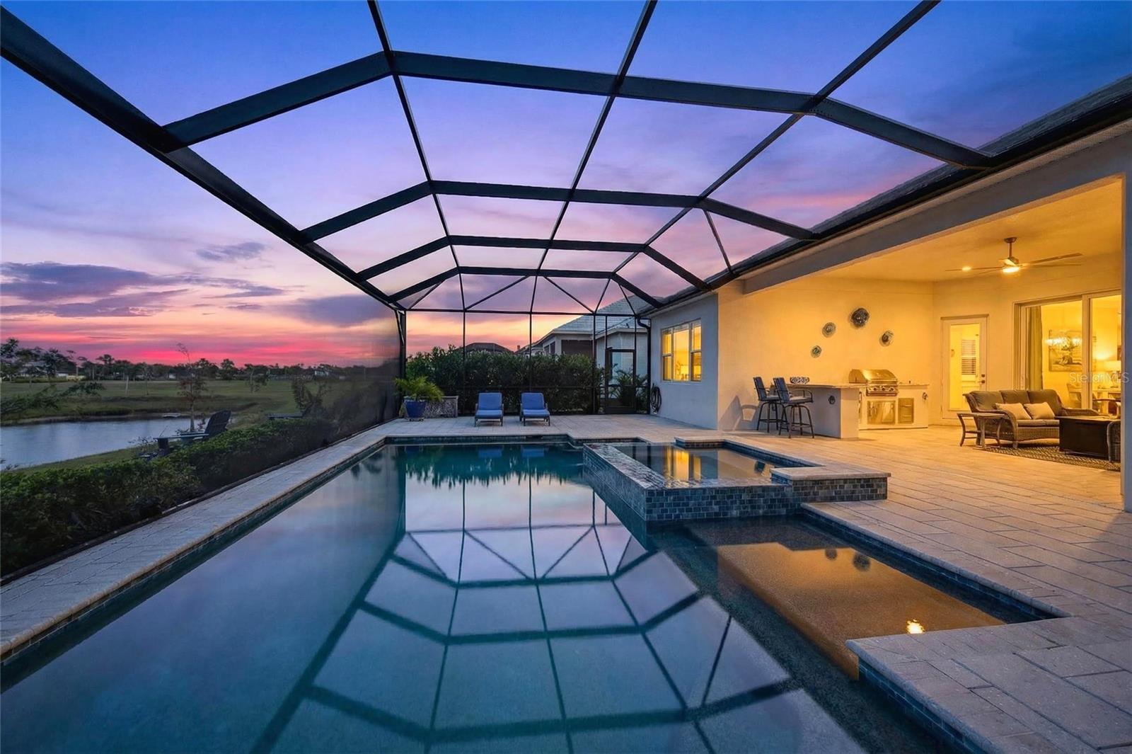 Image 13 of 67 For 815 Blue Shell Loop