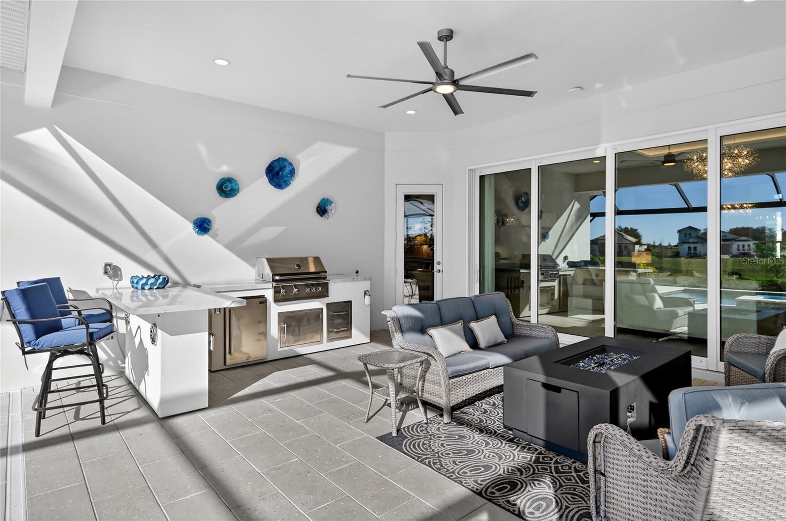 Image 14 of 67 For 815 Blue Shell Loop