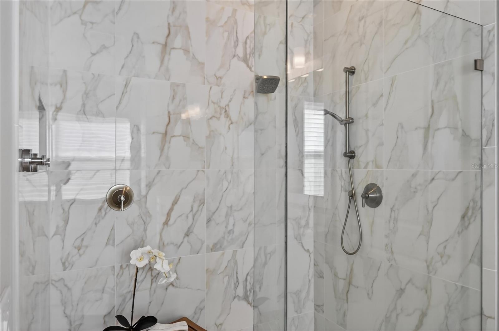 Image 30 of 67 For 815 Blue Shell Loop