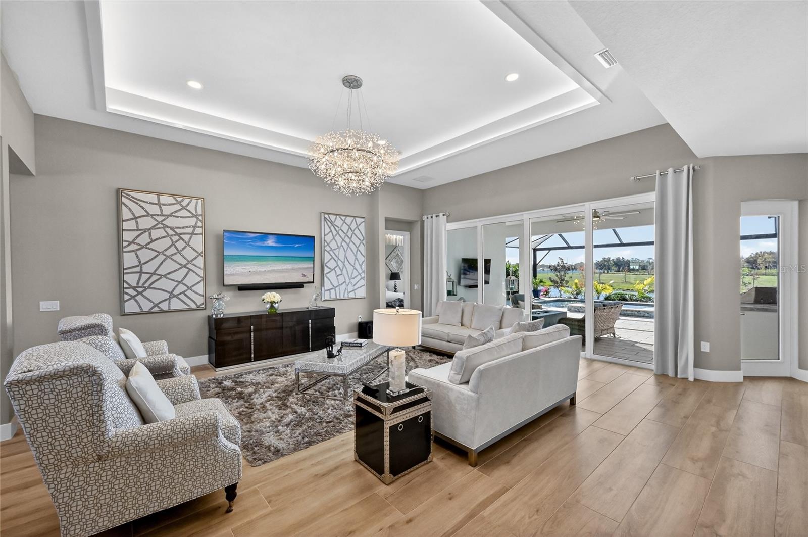 Image 4 of 67 For 815 Blue Shell Loop