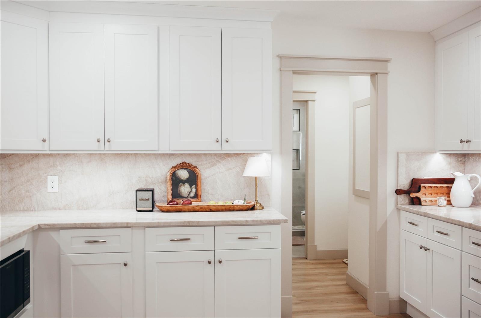 Image 13 of 59 For 4646 Gleason Avenue