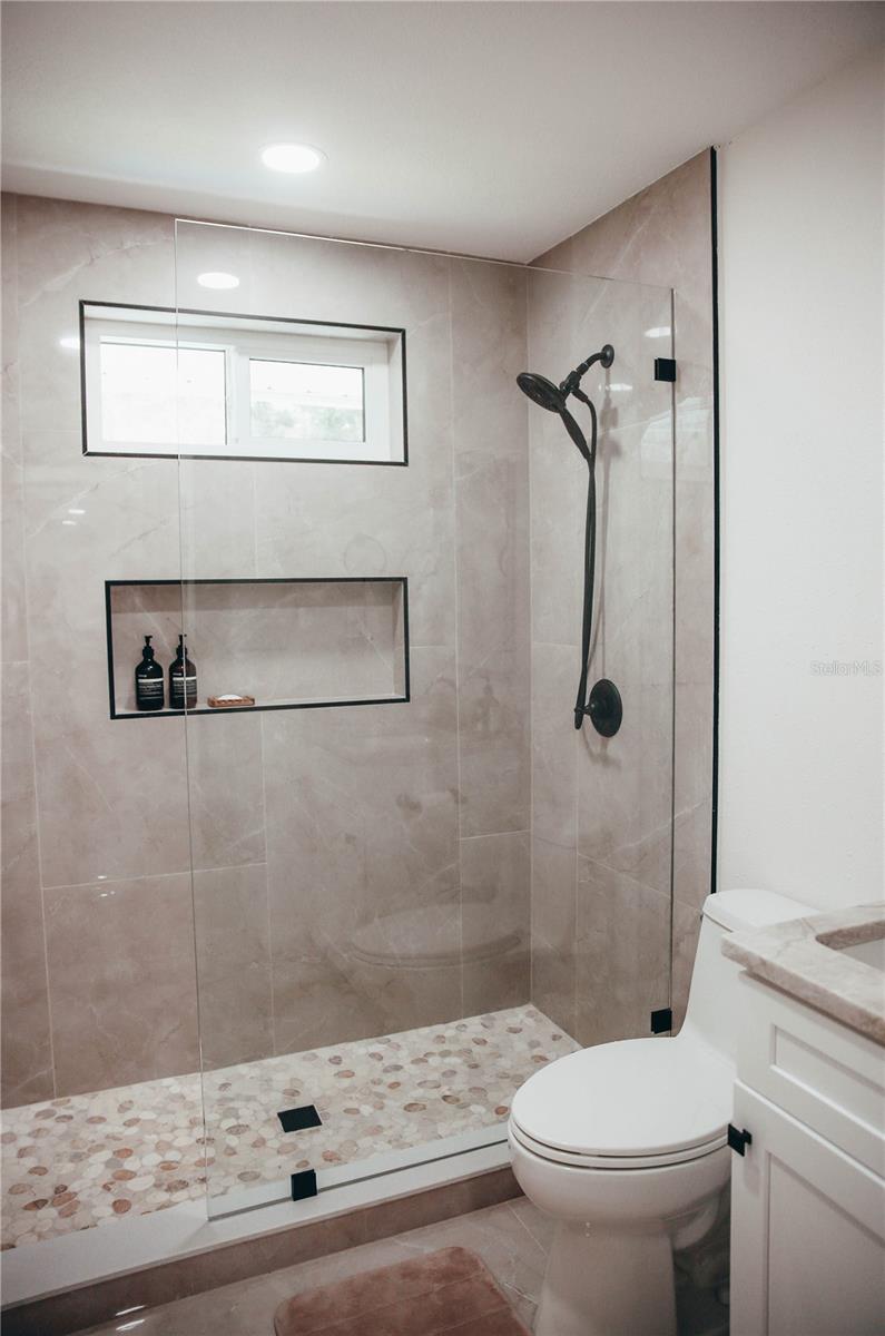 Image 23 of 59 For 4646 Gleason Avenue