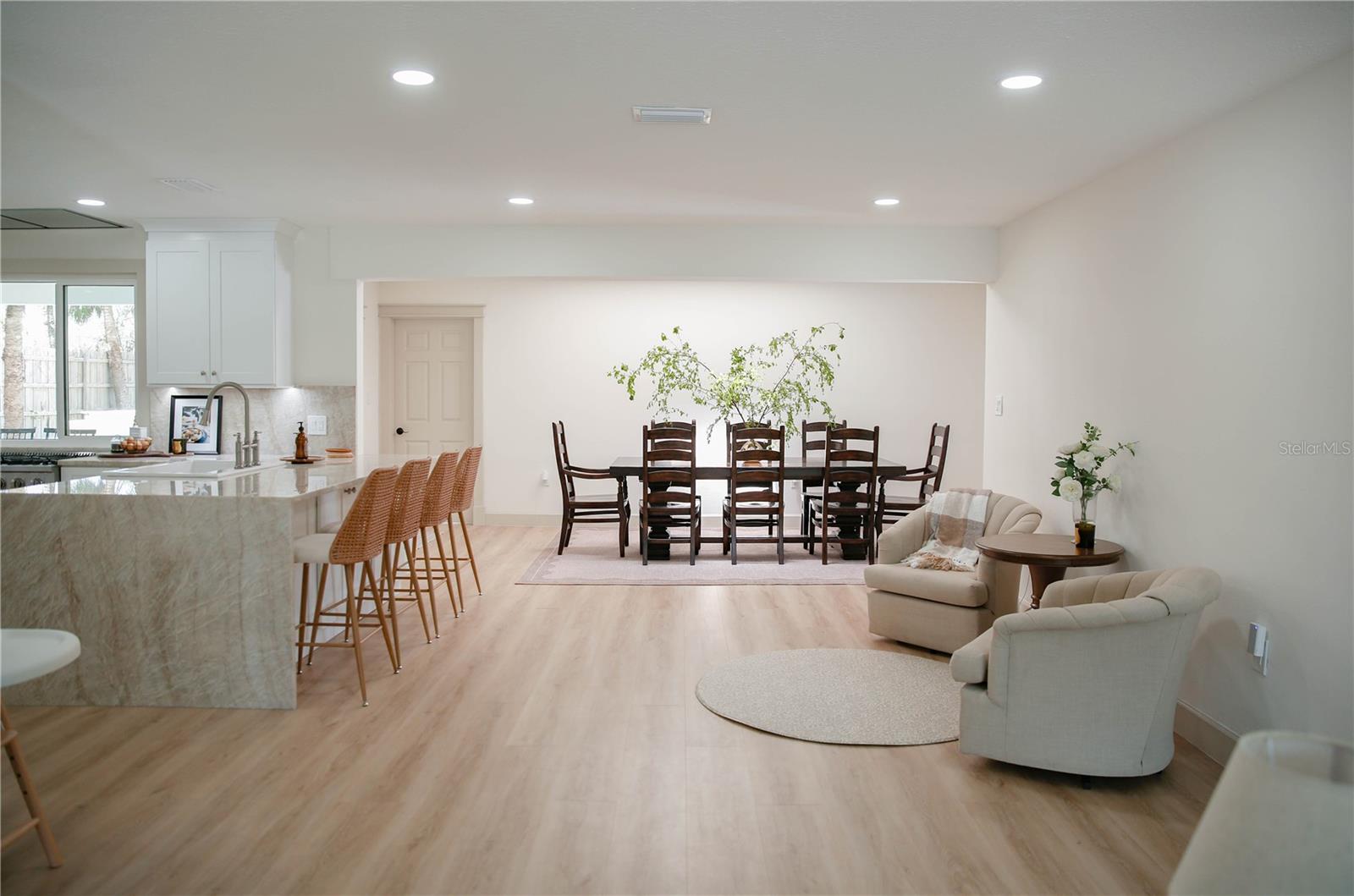 Image 27 of 59 For 4646 Gleason Avenue