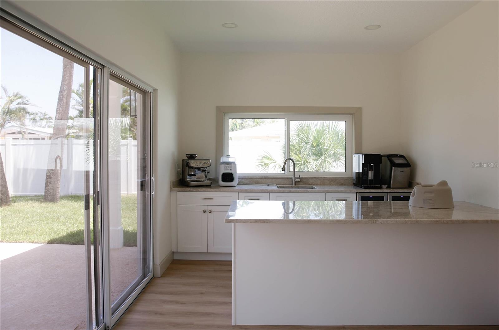 Image 45 of 59 For 4646 Gleason Avenue