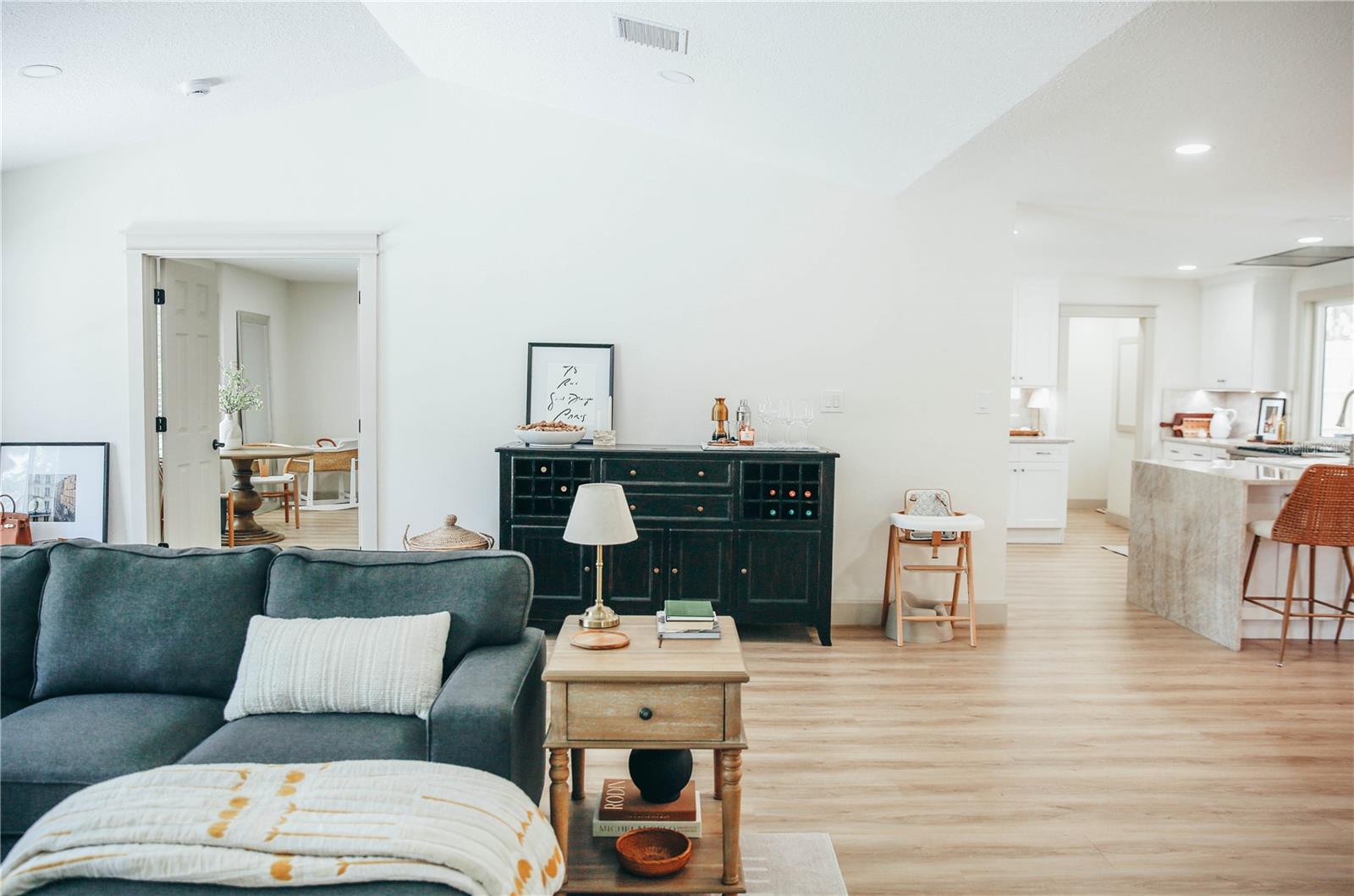 Image 51 of 59 For 4646 Gleason Avenue