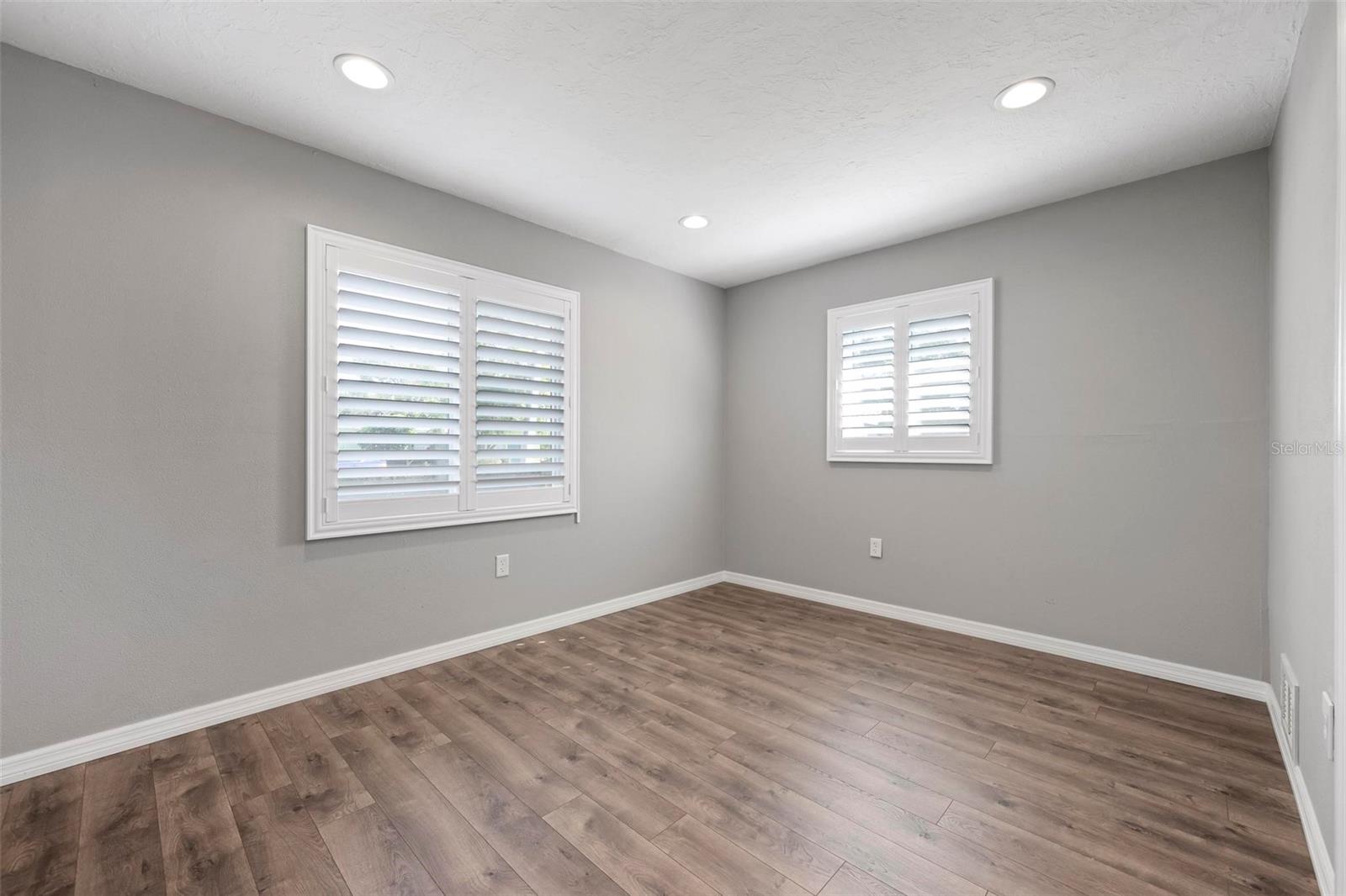 Image 15 of 28 For 3372 Tyne Lane