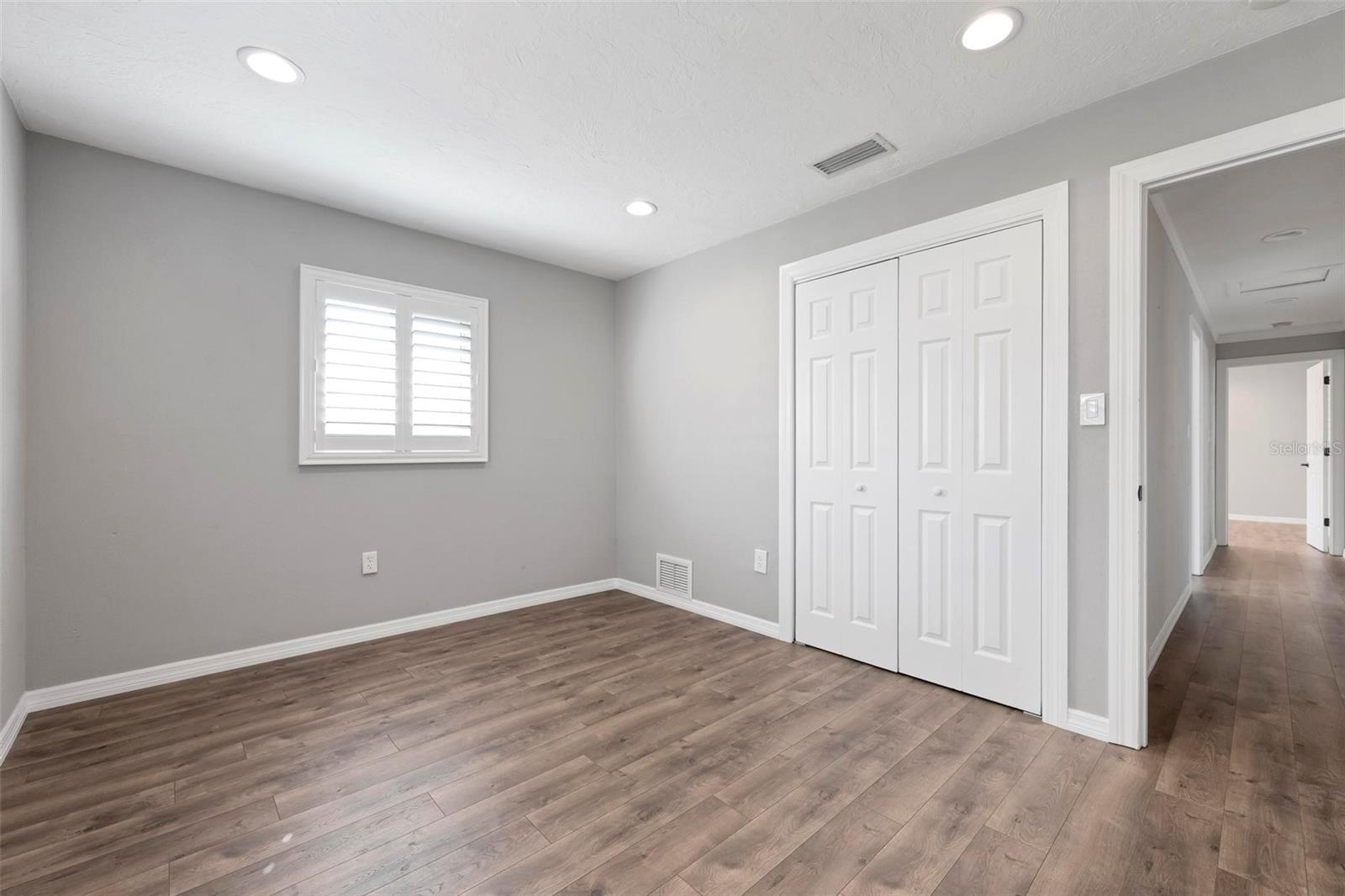 Image 16 of 28 For 3372 Tyne Lane