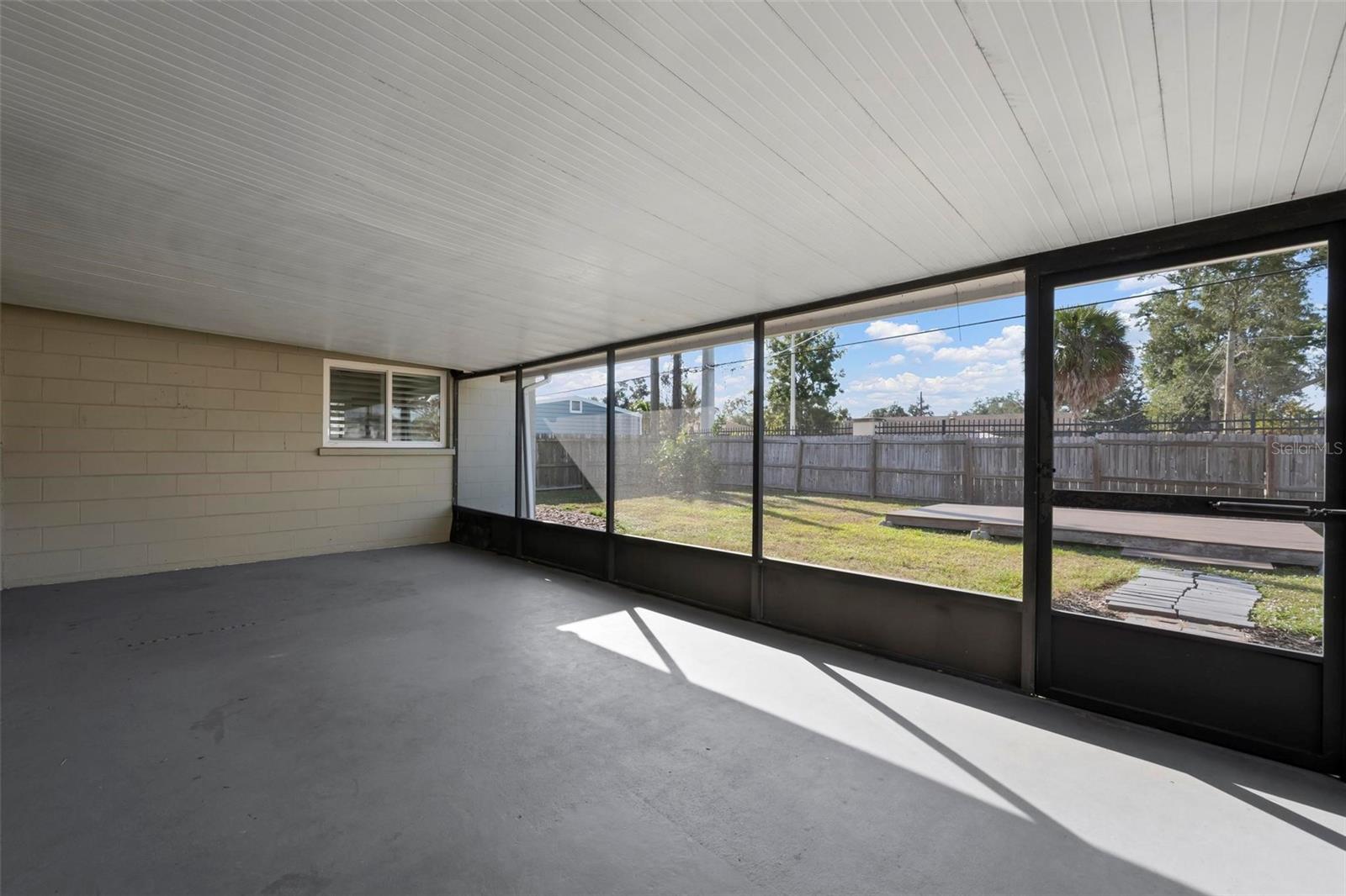 Image 24 of 28 For 3372 Tyne Lane