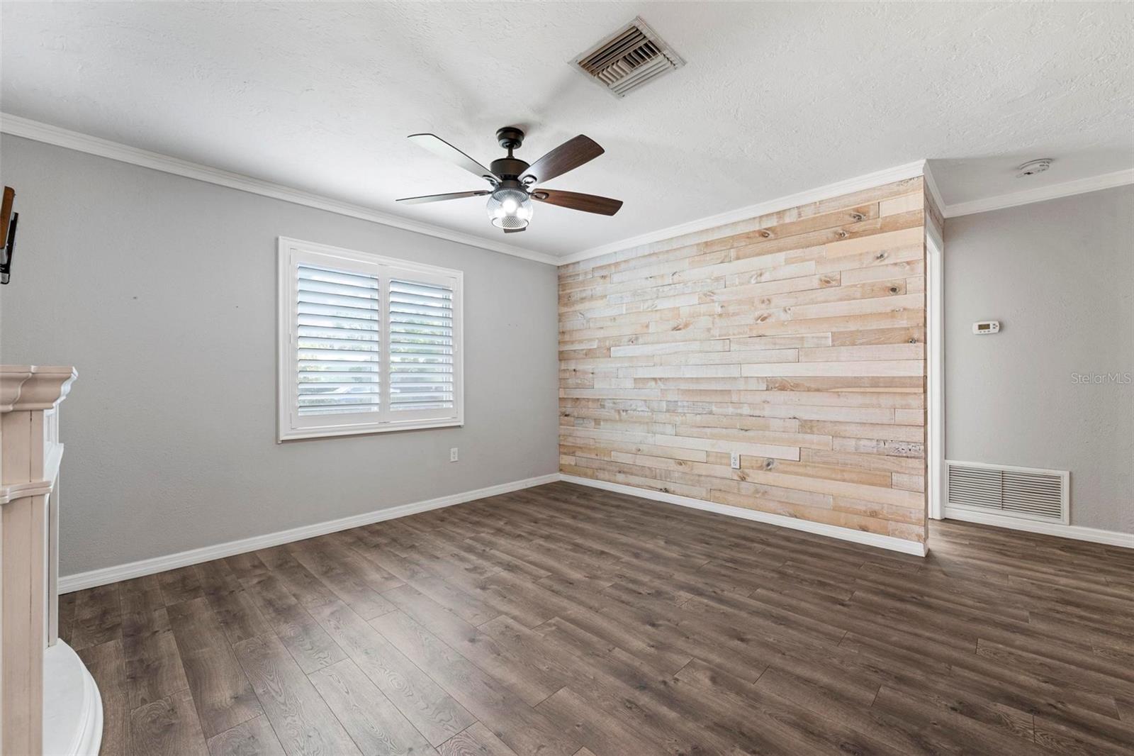 Image 3 of 28 For 3372 Tyne Lane