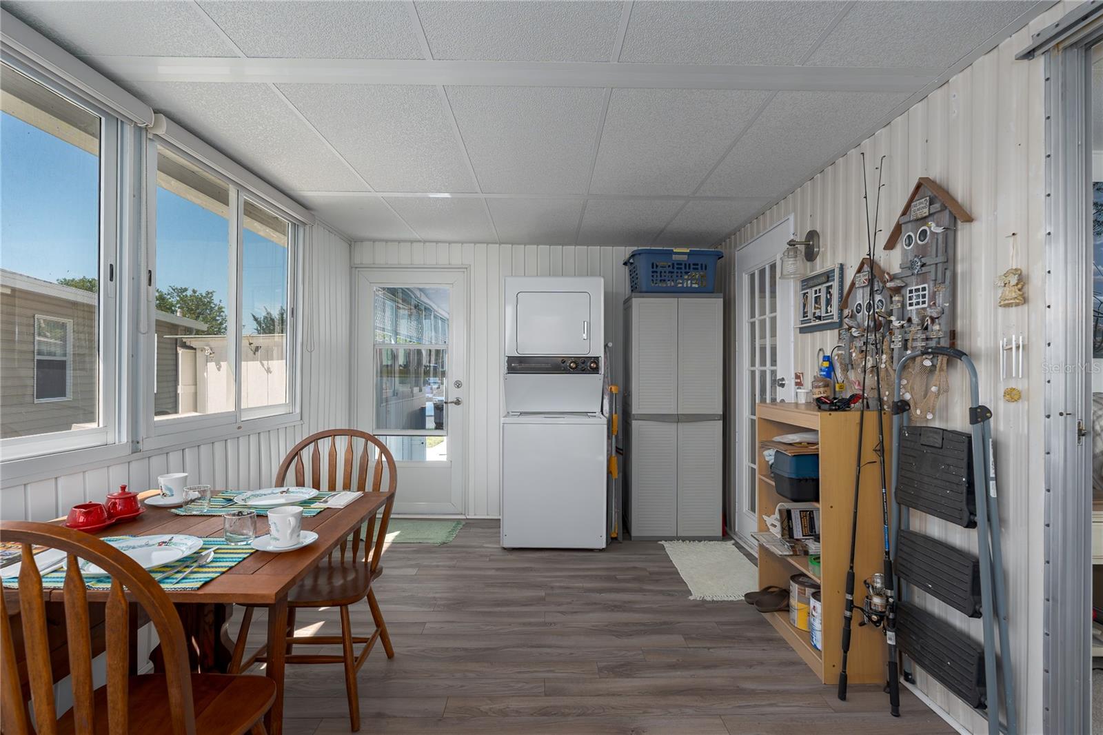 Image 16 of 26 For 1416 41st Avenue E